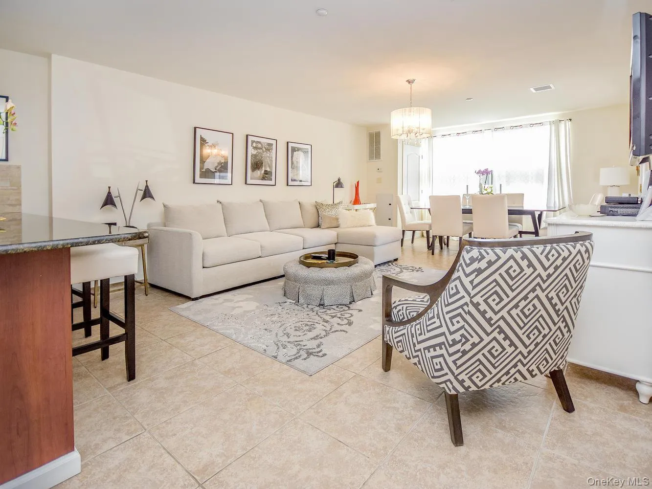 200 Carney Street, Glen Cove, NY, 1 Bedroom Bedrooms, 3 Rooms Rooms,1 BathroomBathrooms,Residential Lease,For Rent,Carney,0,1022003 200 Carney Street, Glen Cove, NY, 1 Bedroom Bedrooms, 3 Rooms Rooms,1 BathroomBathrooms,Residential Lease,For Rent,Carney,0,1022003