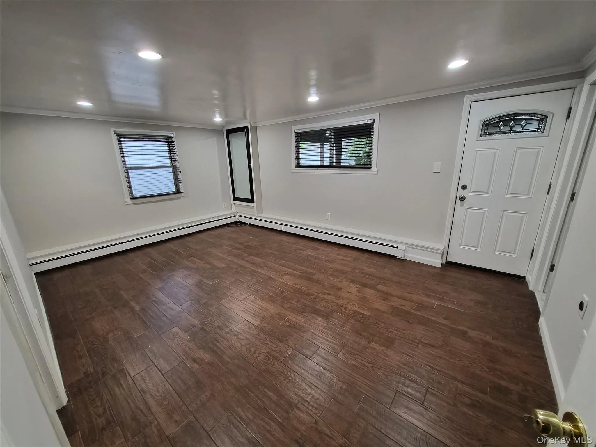 123 Southern Parkway, Oyster Bay, NY, 5 Bedrooms Bedrooms, 11 Rooms Rooms,3 BathroomsBathrooms,Residential Lease,For Rent,Southern,0,1022009 123 Southern Parkway, Oyster Bay, NY, 5 Bedrooms Bedrooms, 11 Rooms Rooms,3 BathroomsBathrooms,Residential Lease,For Rent,Southern,0,1022009