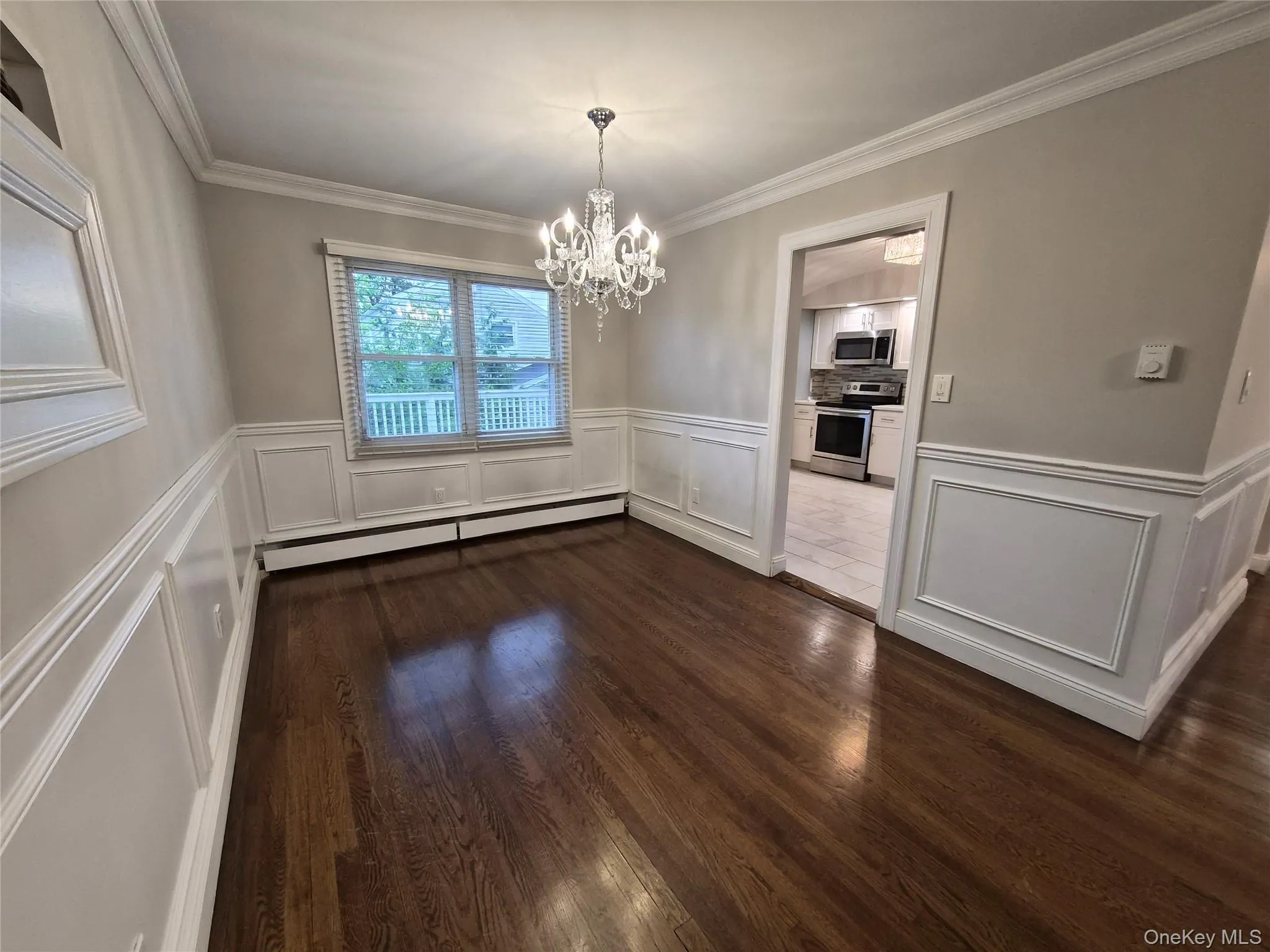 123 Southern Parkway, Oyster Bay, NY, 5 Bedrooms Bedrooms, 11 Rooms Rooms,3 BathroomsBathrooms,Residential Lease,For Rent,Southern,0,1022009 123 Southern Parkway, Oyster Bay, NY, 5 Bedrooms Bedrooms, 11 Rooms Rooms,3 BathroomsBathrooms,Residential Lease,For Rent,Southern,0,1022009