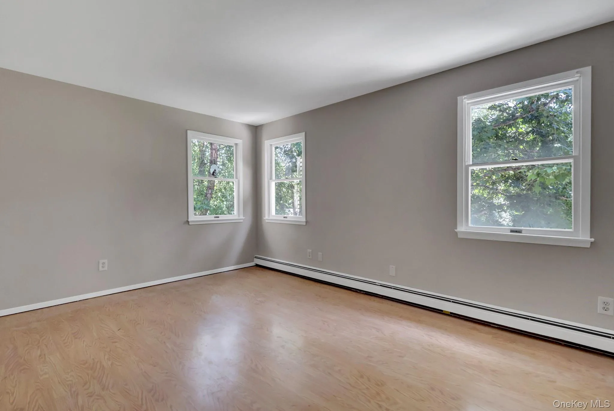 67 Randall Road, Brookhaven, NY, 5 Bedrooms Bedrooms, 12 Rooms Rooms,3 BathroomsBathrooms,Residential,For Rent,Randall,0,1022011 67 Randall Road, Brookhaven, NY, 5 Bedrooms Bedrooms, 12 Rooms Rooms,3 BathroomsBathrooms,Residential,For Rent,Randall,0,1022011