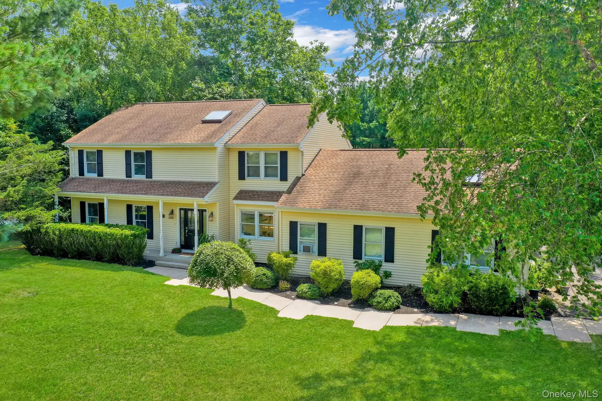 67 Randall Road, Brookhaven, NY, 5 Bedrooms Bedrooms, 12 Rooms Rooms,3 BathroomsBathrooms,Residential,For Rent,Randall,0,1022011 67 Randall Road, Brookhaven, NY, 5 Bedrooms Bedrooms, 12 Rooms Rooms,3 BathroomsBathrooms,Residential,For Rent,Randall,0,1022011