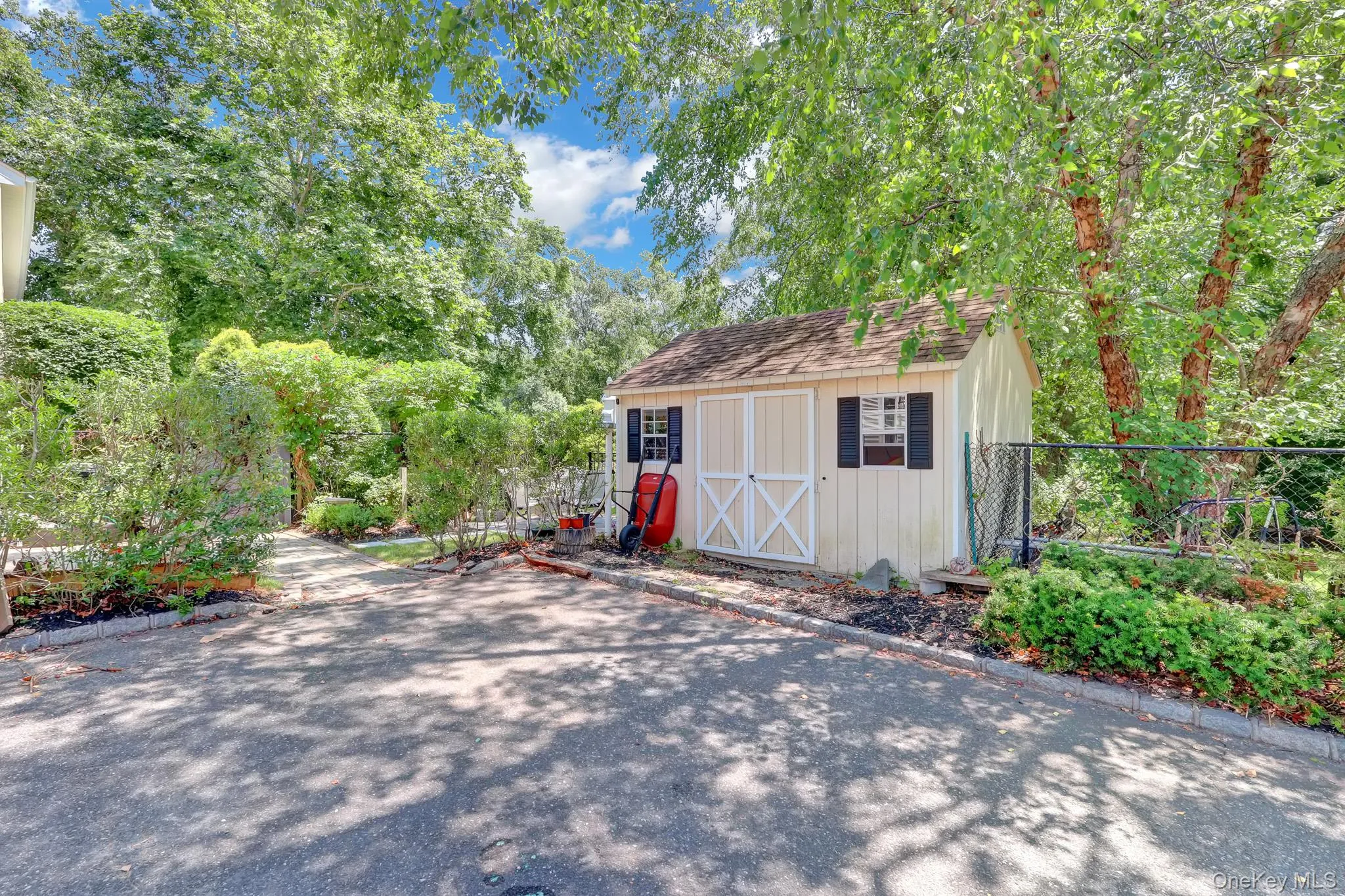 67 Randall Road, Brookhaven, NY, 5 Bedrooms Bedrooms, 12 Rooms Rooms,3 BathroomsBathrooms,Residential,For Rent,Randall,0,1022011 67 Randall Road, Brookhaven, NY, 5 Bedrooms Bedrooms, 12 Rooms Rooms,3 BathroomsBathrooms,Residential,For Rent,Randall,0,1022011