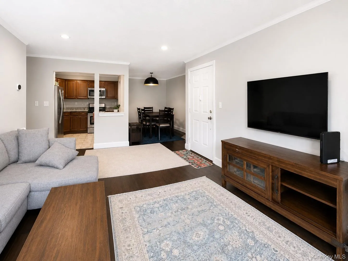 10 Edinburgh Drive, Peekskill, NY, 2 Bedrooms Bedrooms, 7 Rooms Rooms,2 BathroomsBathrooms,Residential,For Rent,Edinburgh,0,1022012 10 Edinburgh Drive, Peekskill, NY, 2 Bedrooms Bedrooms, 7 Rooms Rooms,2 BathroomsBathrooms,Residential,For Rent,Edinburgh,0,1022012