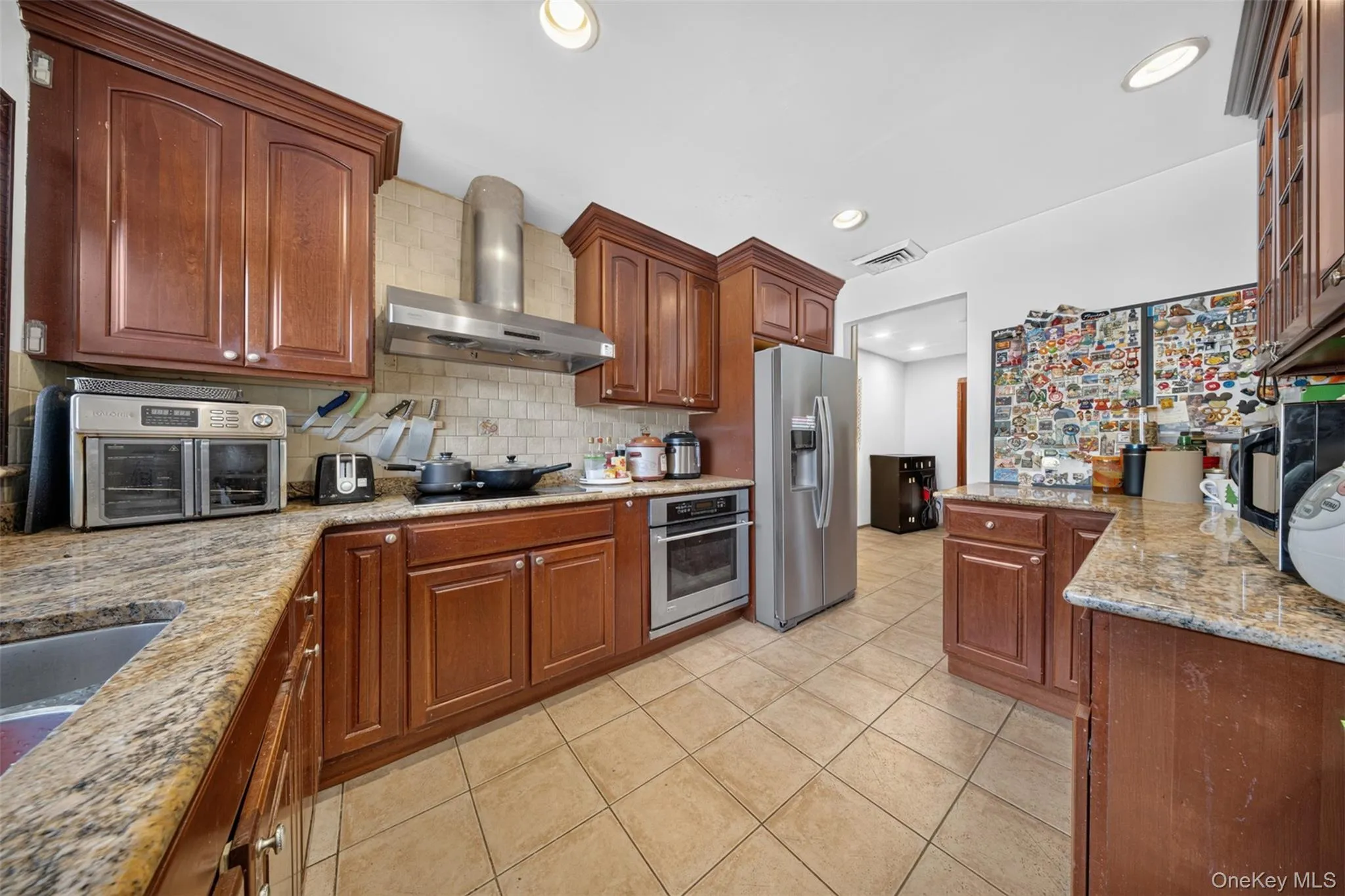 218-21 Stewart Road, New York, NY, 3 Bedrooms Bedrooms, 6 Rooms Rooms,3 BathroomsBathrooms,Residential,For Rent,Stewart,0,1022013 218-21 Stewart Road, New York, NY, 3 Bedrooms Bedrooms, 6 Rooms Rooms,3 BathroomsBathrooms,Residential,For Rent,Stewart,0,1022013