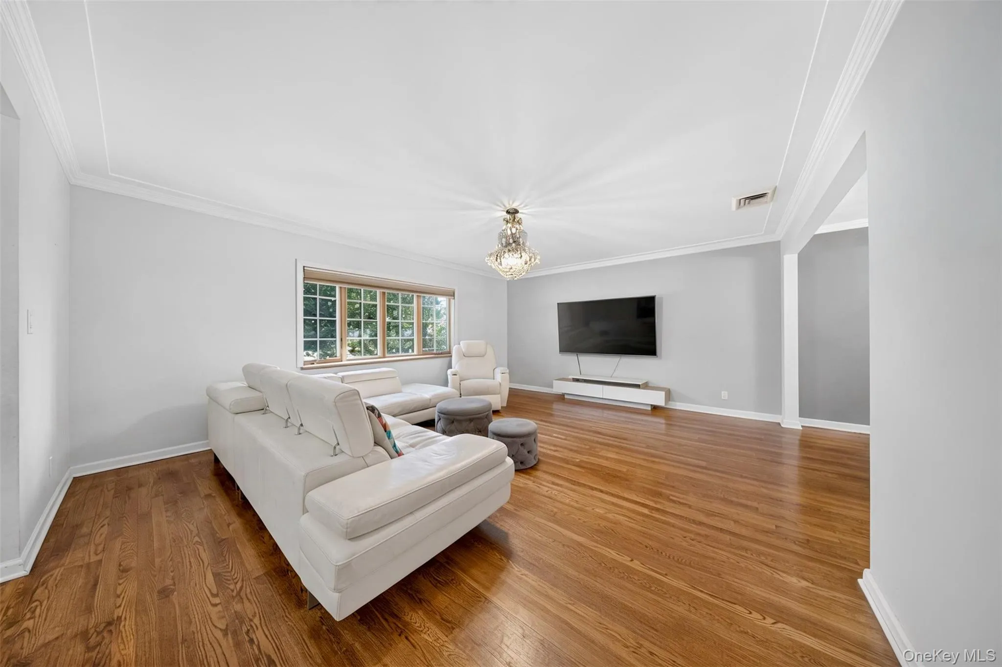 218-21 Stewart Road, New York, NY, 3 Bedrooms Bedrooms, 6 Rooms Rooms,3 BathroomsBathrooms,Residential,For Rent,Stewart,0,1022013 218-21 Stewart Road, New York, NY, 3 Bedrooms Bedrooms, 6 Rooms Rooms,3 BathroomsBathrooms,Residential,For Rent,Stewart,0,1022013