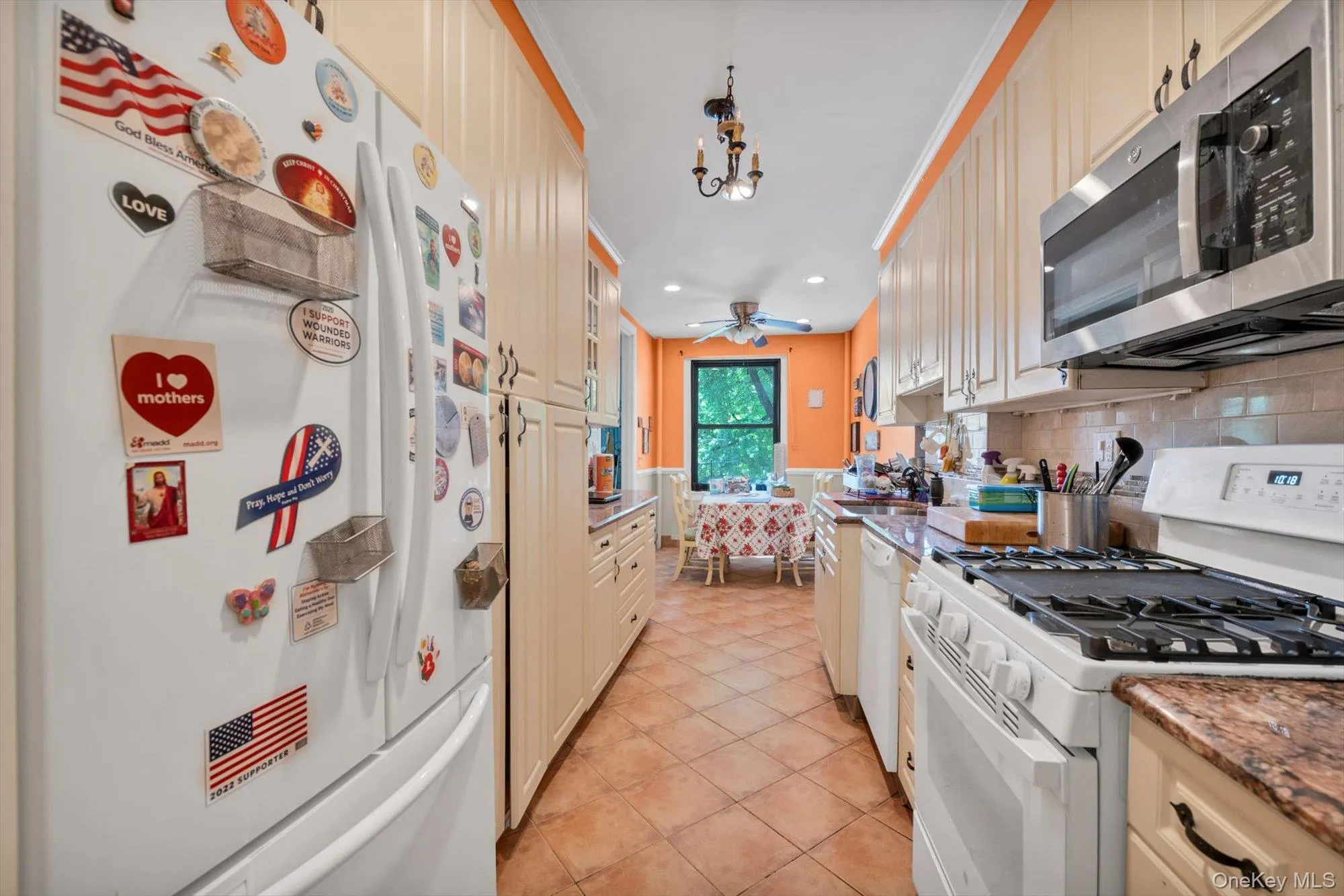 240 Bronxville Road, Yonkers, NY, 2 Bedrooms Bedrooms, 4 Rooms Rooms,1 BathroomBathrooms,Residential,For Rent,Bronxville,0,1022014 240 Bronxville Road, Yonkers, NY, 2 Bedrooms Bedrooms, 4 Rooms Rooms,1 BathroomBathrooms,Residential,For Rent,Bronxville,0,1022014