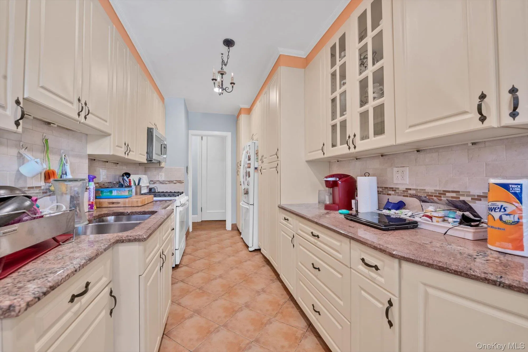 240 Bronxville Road, Yonkers, NY, 2 Bedrooms Bedrooms, 4 Rooms Rooms,1 BathroomBathrooms,Residential,For Rent,Bronxville,0,1022014 240 Bronxville Road, Yonkers, NY, 2 Bedrooms Bedrooms, 4 Rooms Rooms,1 BathroomBathrooms,Residential,For Rent,Bronxville,0,1022014