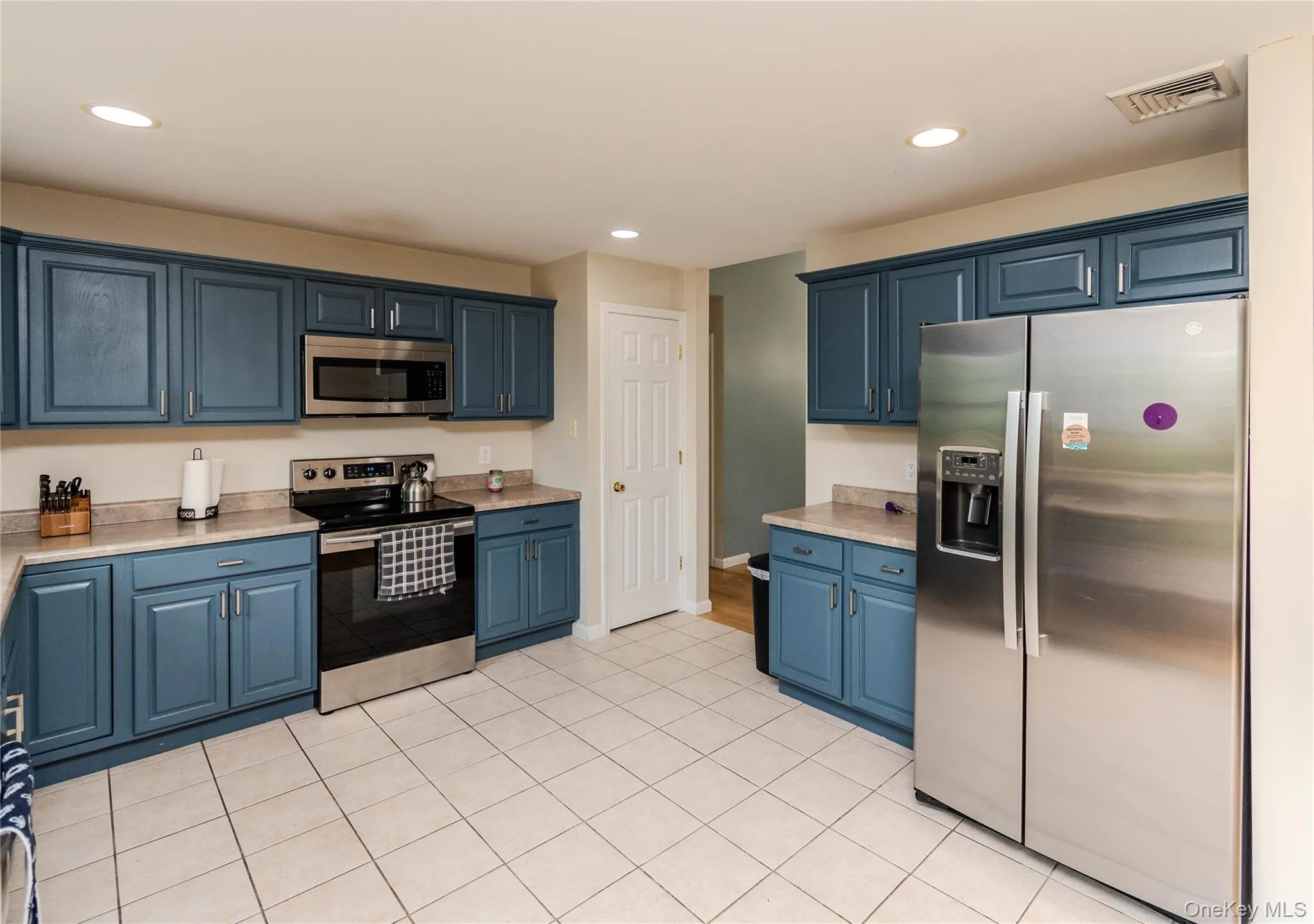 59 Gillespie Street, Crawford, NY, 3 Bedrooms Bedrooms, 6 Rooms Rooms,3 BathroomsBathrooms,Residential,For Rent,Gillespie,0,1022024 59 Gillespie Street, Crawford, NY, 3 Bedrooms Bedrooms, 6 Rooms Rooms,3 BathroomsBathrooms,Residential,For Rent,Gillespie,0,1022024