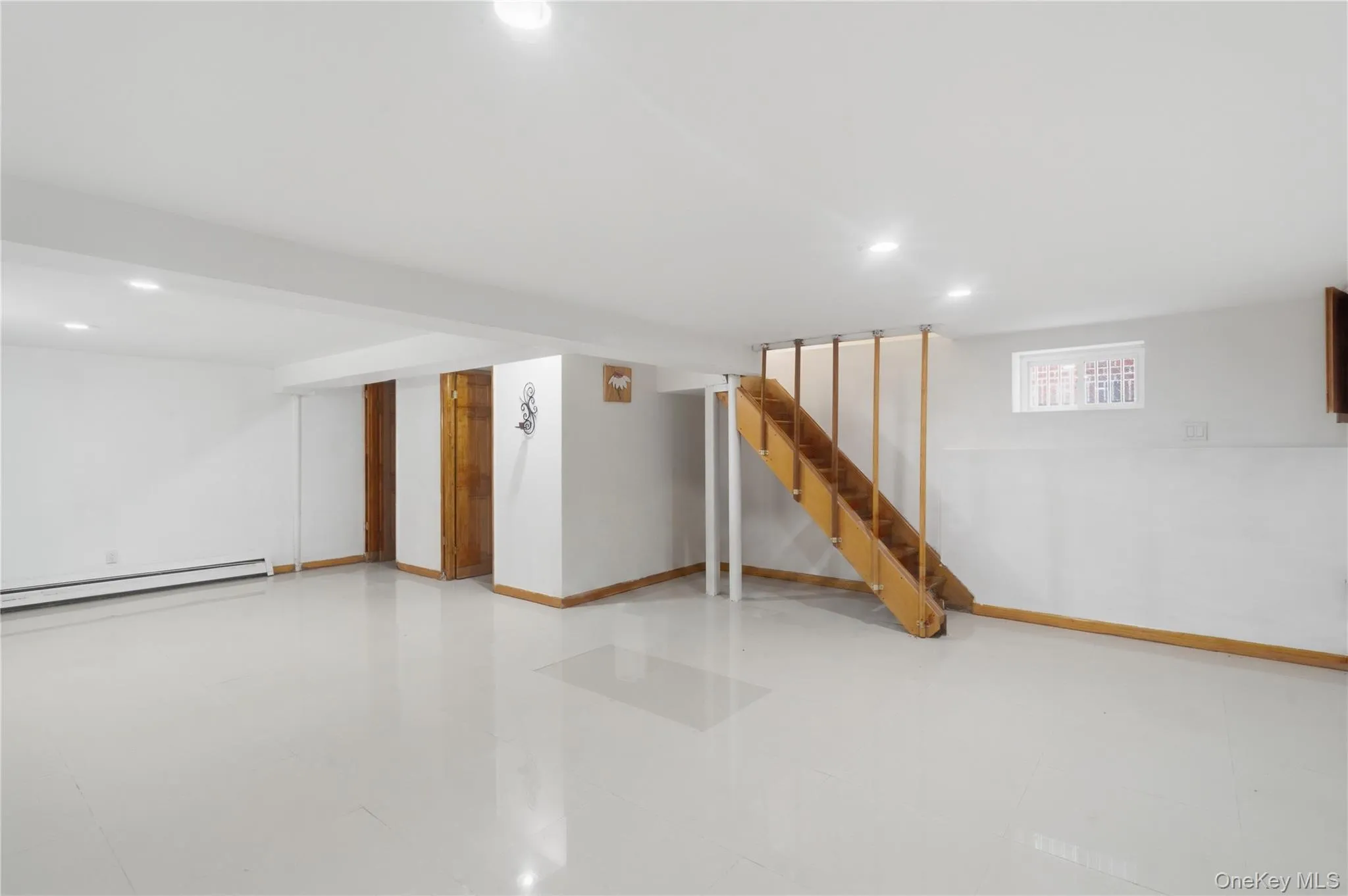 2934 161st Street, New York, NY, 3 Bedrooms Bedrooms, 8 Rooms Rooms,2 BathroomsBathrooms,Residential,For Rent,161st,0,1022027 2934 161st Street, New York, NY, 3 Bedrooms Bedrooms, 8 Rooms Rooms,2 BathroomsBathrooms,Residential,For Rent,161st,0,1022027