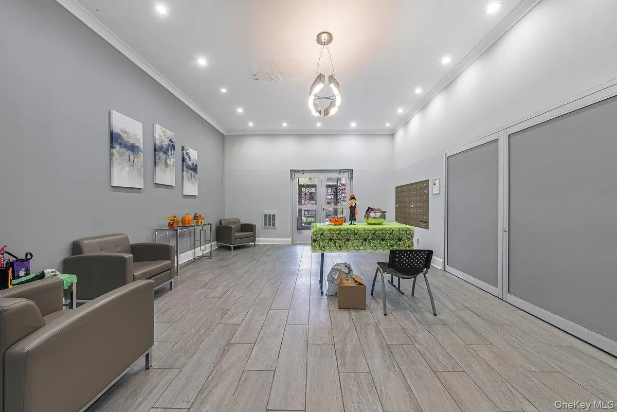 270 Broadway, Yonkers, NY, 1 Bedroom Bedrooms, 4 Rooms Rooms,1 BathroomBathrooms,Residential,For Rent,Broadway,0,1022031 270 Broadway, Yonkers, NY, 1 Bedroom Bedrooms, 4 Rooms Rooms,1 BathroomBathrooms,Residential,For Rent,Broadway,0,1022031