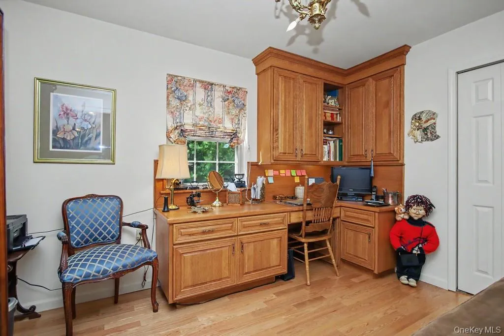 2 Douglas Street, Thompson, NY, 3 Bedrooms Bedrooms, 7 Rooms Rooms,2 BathroomsBathrooms,Residential,For Rent,Douglas,0,1022033 2 Douglas Street, Thompson, NY, 3 Bedrooms Bedrooms, 7 Rooms Rooms,2 BathroomsBathrooms,Residential,For Rent,Douglas,0,1022033