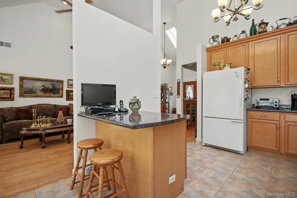 2 Douglas Street, Thompson, NY, 3 Bedrooms Bedrooms, 7 Rooms Rooms,2 BathroomsBathrooms,Residential,For Rent,Douglas,0,1022033 2 Douglas Street, Thompson, NY, 3 Bedrooms Bedrooms, 7 Rooms Rooms,2 BathroomsBathrooms,Residential,For Rent,Douglas,0,1022033