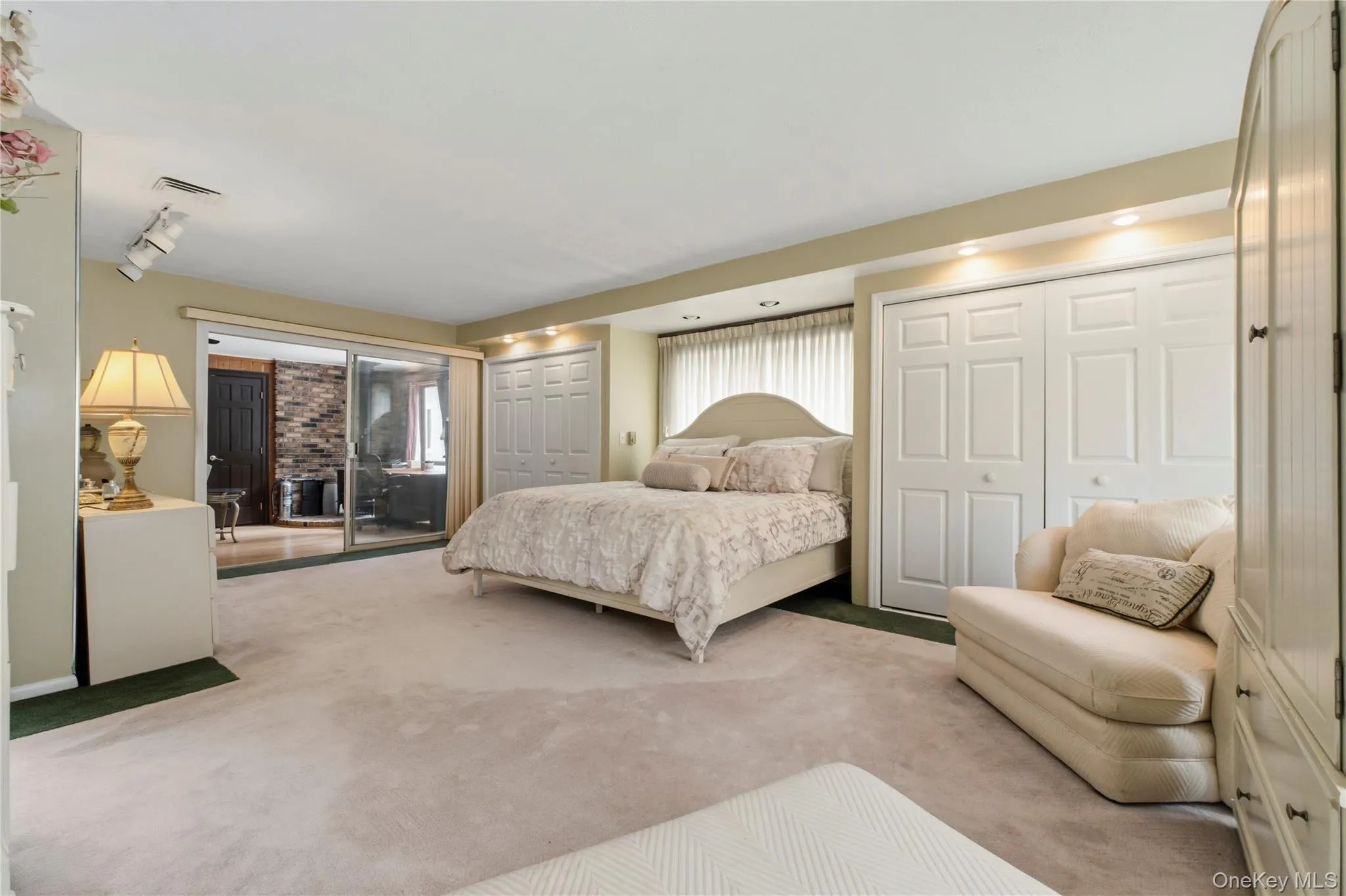 289 Oak Ridge Road, East Fishkill, NY, 5 Bedrooms Bedrooms, 25 Rooms Rooms,3 BathroomsBathrooms,Residential,For Rent,Oak Ridge,0,1022034 289 Oak Ridge Road, East Fishkill, NY, 5 Bedrooms Bedrooms, 25 Rooms Rooms,3 BathroomsBathrooms,Residential,For Rent,Oak Ridge,0,1022034