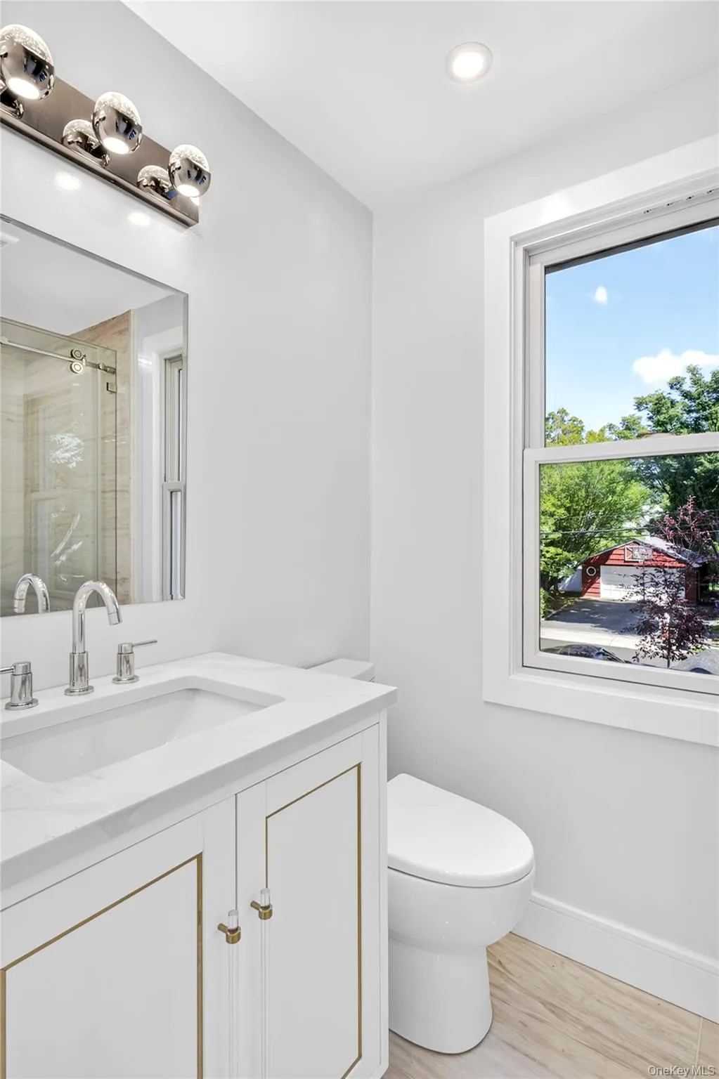 118 Willow Street, North Hempstead, NY, 3 Bedrooms Bedrooms, 8 Rooms Rooms,2 BathroomsBathrooms,Residential,For Rent,Willow,0,1022036 118 Willow Street, North Hempstead, NY, 3 Bedrooms Bedrooms, 8 Rooms Rooms,2 BathroomsBathrooms,Residential,For Rent,Willow,0,1022036