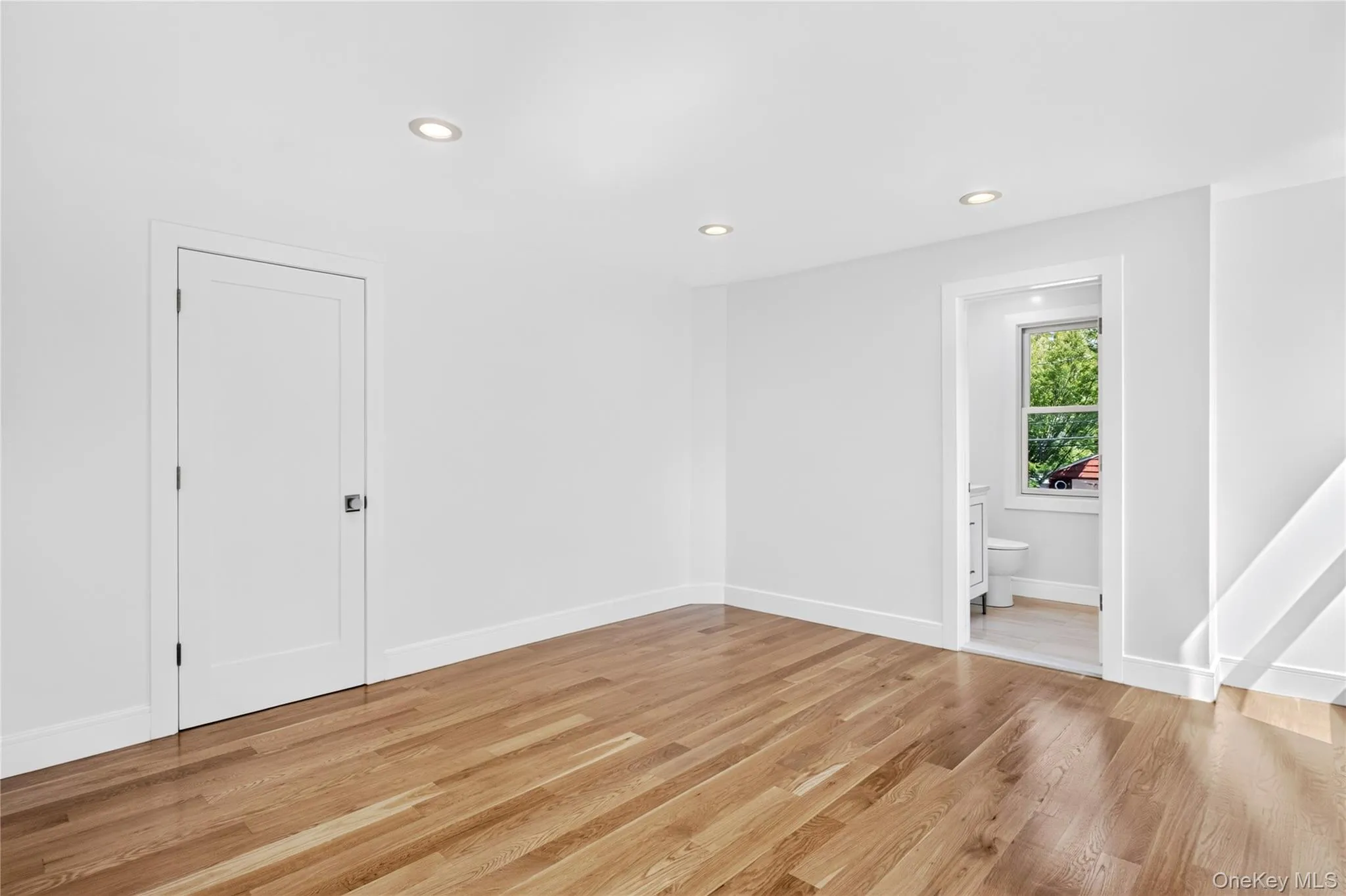 118 Willow Street, North Hempstead, NY, 3 Bedrooms Bedrooms, 8 Rooms Rooms,2 BathroomsBathrooms,Residential,For Rent,Willow,0,1022036 118 Willow Street, North Hempstead, NY, 3 Bedrooms Bedrooms, 8 Rooms Rooms,2 BathroomsBathrooms,Residential,For Rent,Willow,0,1022036
