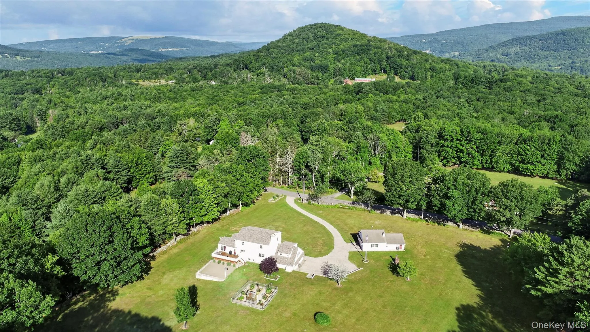 156 Lackawack Hill Road, Wawarsing, NY, 5 Bedrooms Bedrooms, 7 Rooms Rooms,2 BathroomsBathrooms,Residential,For Rent,Lackawack Hill,0,1022038 156 Lackawack Hill Road, Wawarsing, NY, 5 Bedrooms Bedrooms, 7 Rooms Rooms,2 BathroomsBathrooms,Residential,For Rent,Lackawack Hill,0,1022038