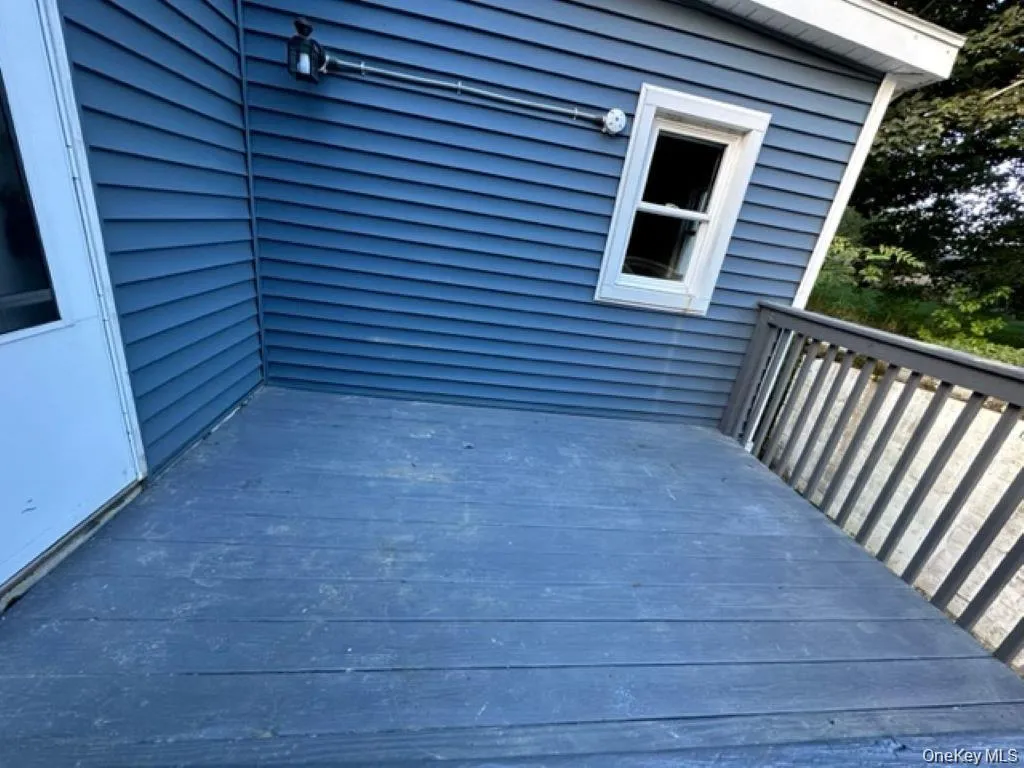 4 Riverview Avenue, New Windsor, NY, 2 Bedrooms Bedrooms, 5 Rooms Rooms,1 BathroomBathrooms,Residential Lease,For Rent,Riverview,0,1022053 4 Riverview Avenue, New Windsor, NY, 2 Bedrooms Bedrooms, 5 Rooms Rooms,1 BathroomBathrooms,Residential Lease,For Rent,Riverview,0,1022053