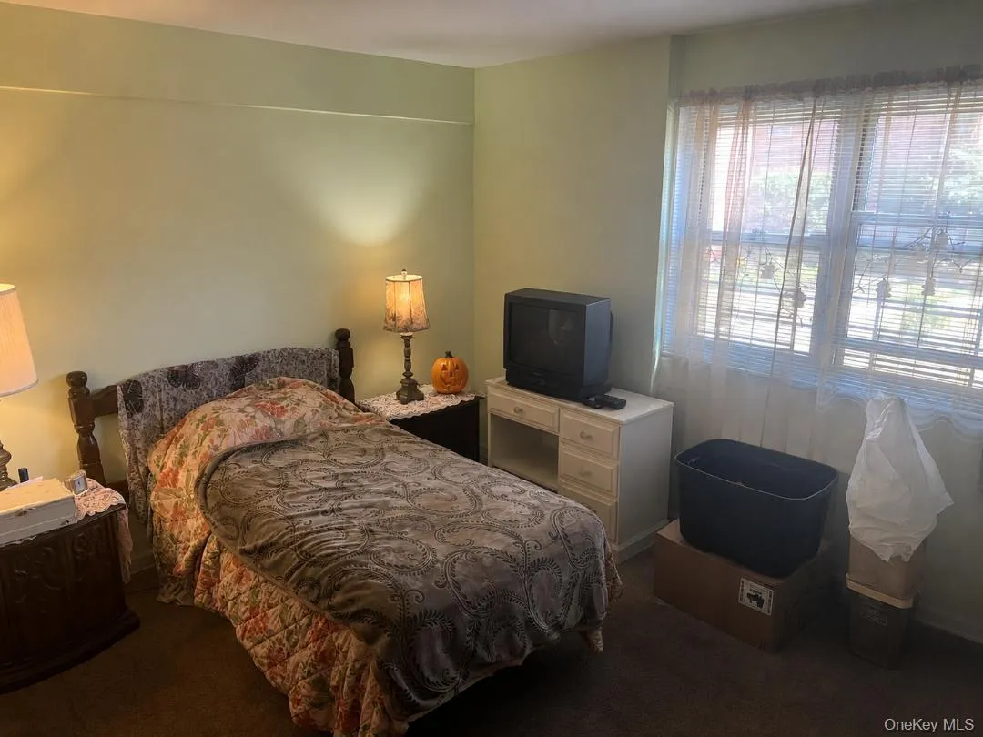 155-24 84th Street, New York, NY, 2 Bedrooms Bedrooms, 3 Rooms Rooms,1 BathroomBathrooms,Residential,For Rent,84th,0,1022054 155-24 84th Street, New York, NY, 2 Bedrooms Bedrooms, 3 Rooms Rooms,1 BathroomBathrooms,Residential,For Rent,84th,0,1022054