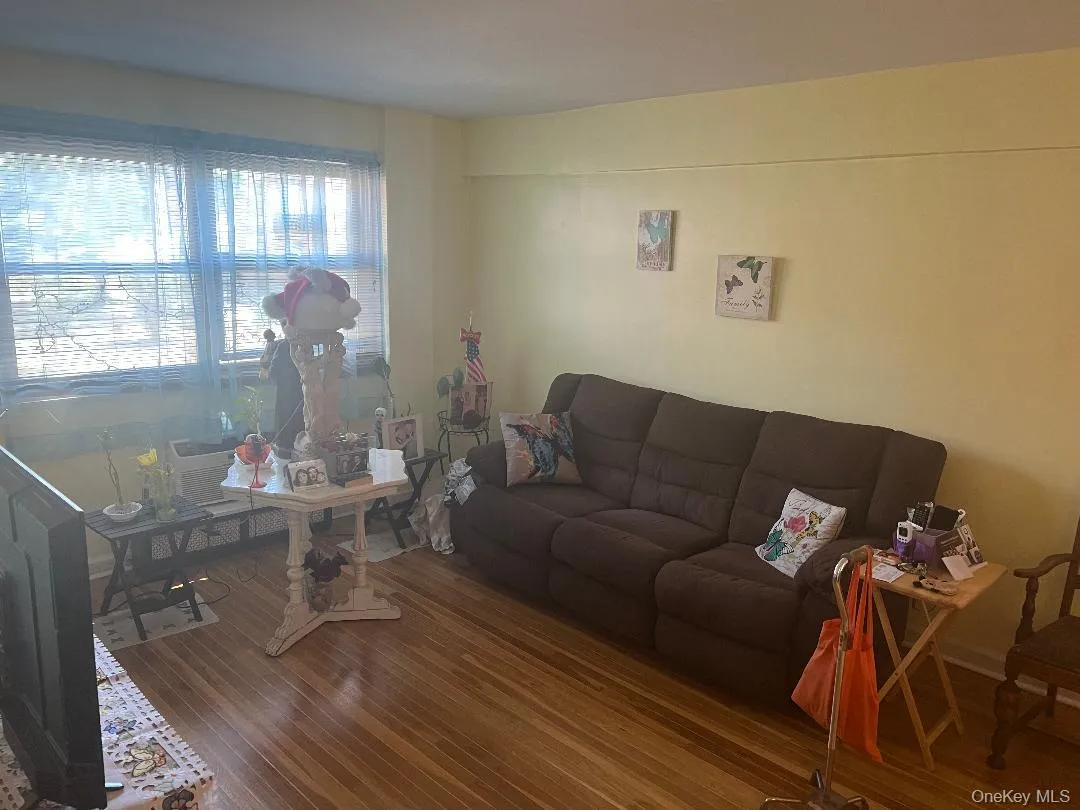 155-24 84th Street, New York, NY, 2 Bedrooms Bedrooms, 3 Rooms Rooms,1 BathroomBathrooms,Residential,For Rent,84th,0,1022054 155-24 84th Street, New York, NY, 2 Bedrooms Bedrooms, 3 Rooms Rooms,1 BathroomBathrooms,Residential,For Rent,84th,0,1022054