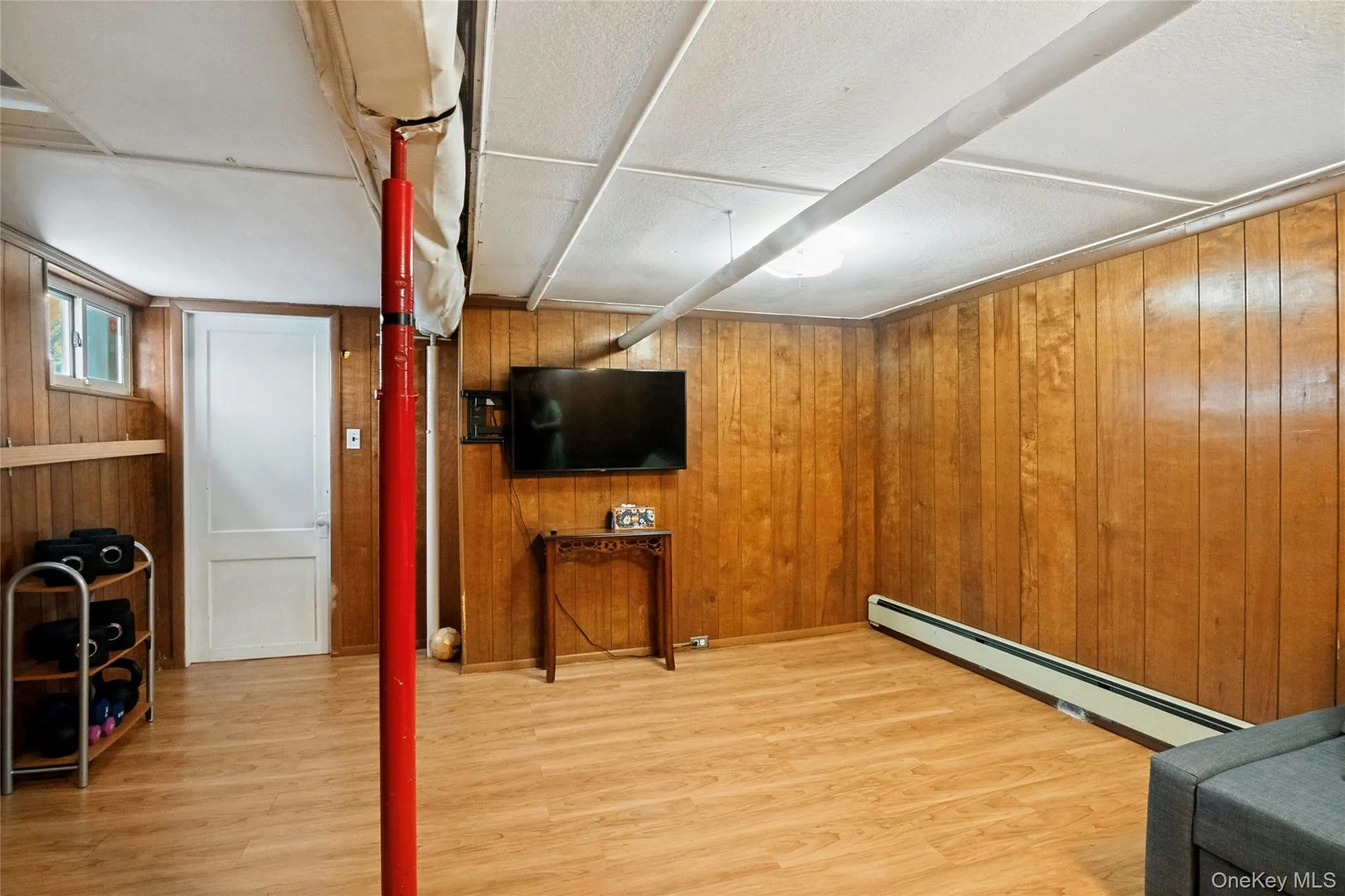 151 Beechwood Avenue, Mount Vernon, NY, 3 Bedrooms Bedrooms, 6 Rooms Rooms,1 BathroomBathrooms,Residential,For Rent,Beechwood,0,1022056 151 Beechwood Avenue, Mount Vernon, NY, 3 Bedrooms Bedrooms, 6 Rooms Rooms,1 BathroomBathrooms,Residential,For Rent,Beechwood,0,1022056