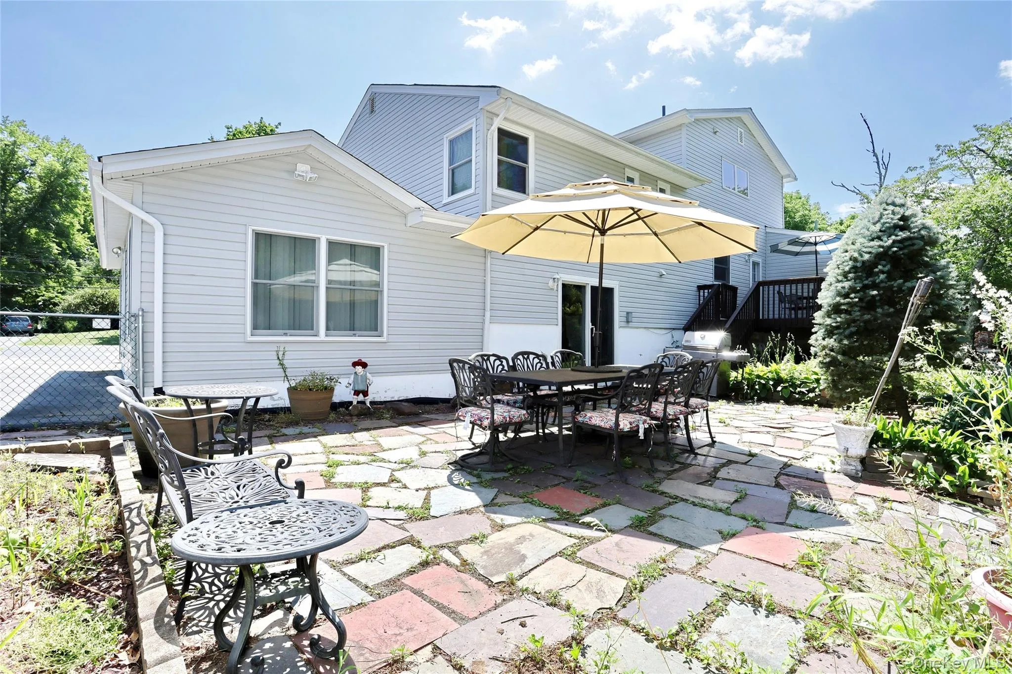 1 Verdin Drive, Clarkstown, NY, 8 Bedrooms Bedrooms, 14 Rooms Rooms,5 BathroomsBathrooms,Residential,For Rent,Verdin,0,1022058 1 Verdin Drive, Clarkstown, NY, 8 Bedrooms Bedrooms, 14 Rooms Rooms,5 BathroomsBathrooms,Residential,For Rent,Verdin,0,1022058
