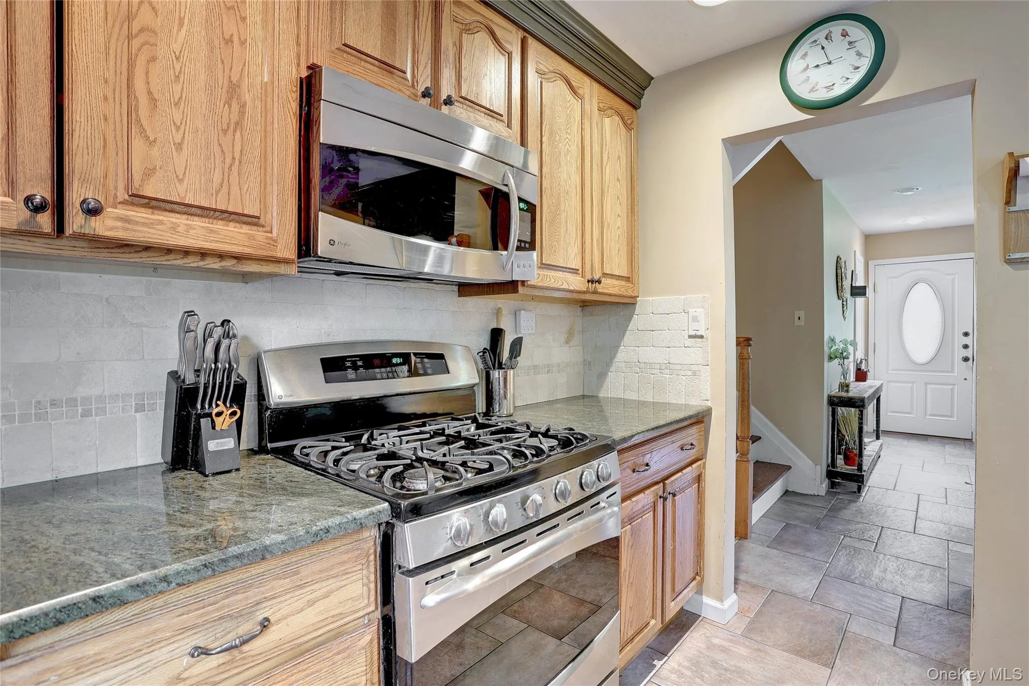 1 Verdin Drive, Clarkstown, NY, 8 Bedrooms Bedrooms, 14 Rooms Rooms,5 BathroomsBathrooms,Residential,For Rent,Verdin,0,1022058 1 Verdin Drive, Clarkstown, NY, 8 Bedrooms Bedrooms, 14 Rooms Rooms,5 BathroomsBathrooms,Residential,For Rent,Verdin,0,1022058