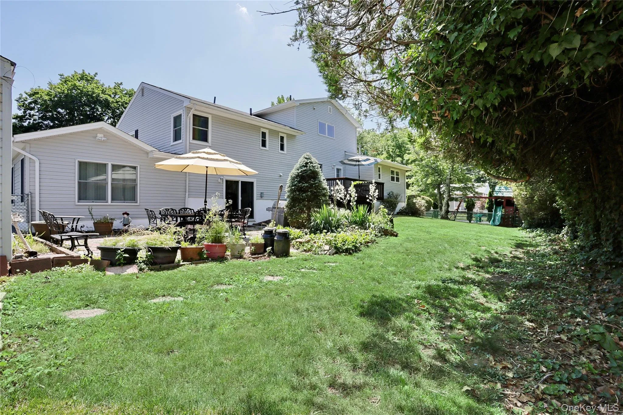 1 Verdin Drive, Clarkstown, NY, 8 Bedrooms Bedrooms, 14 Rooms Rooms,5 BathroomsBathrooms,Residential,For Rent,Verdin,0,1022058 1 Verdin Drive, Clarkstown, NY, 8 Bedrooms Bedrooms, 14 Rooms Rooms,5 BathroomsBathrooms,Residential,For Rent,Verdin,0,1022058