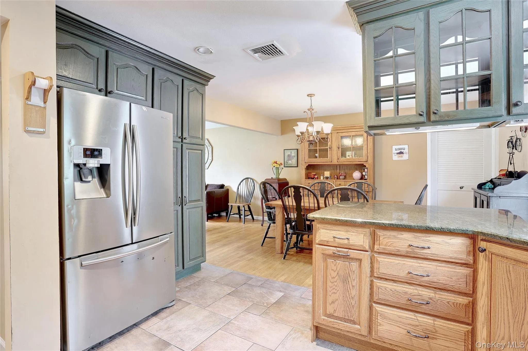 1 Verdin Drive, Clarkstown, NY, 8 Bedrooms Bedrooms, 14 Rooms Rooms,5 BathroomsBathrooms,Residential,For Rent,Verdin,0,1022058 1 Verdin Drive, Clarkstown, NY, 8 Bedrooms Bedrooms, 14 Rooms Rooms,5 BathroomsBathrooms,Residential,For Rent,Verdin,0,1022058
