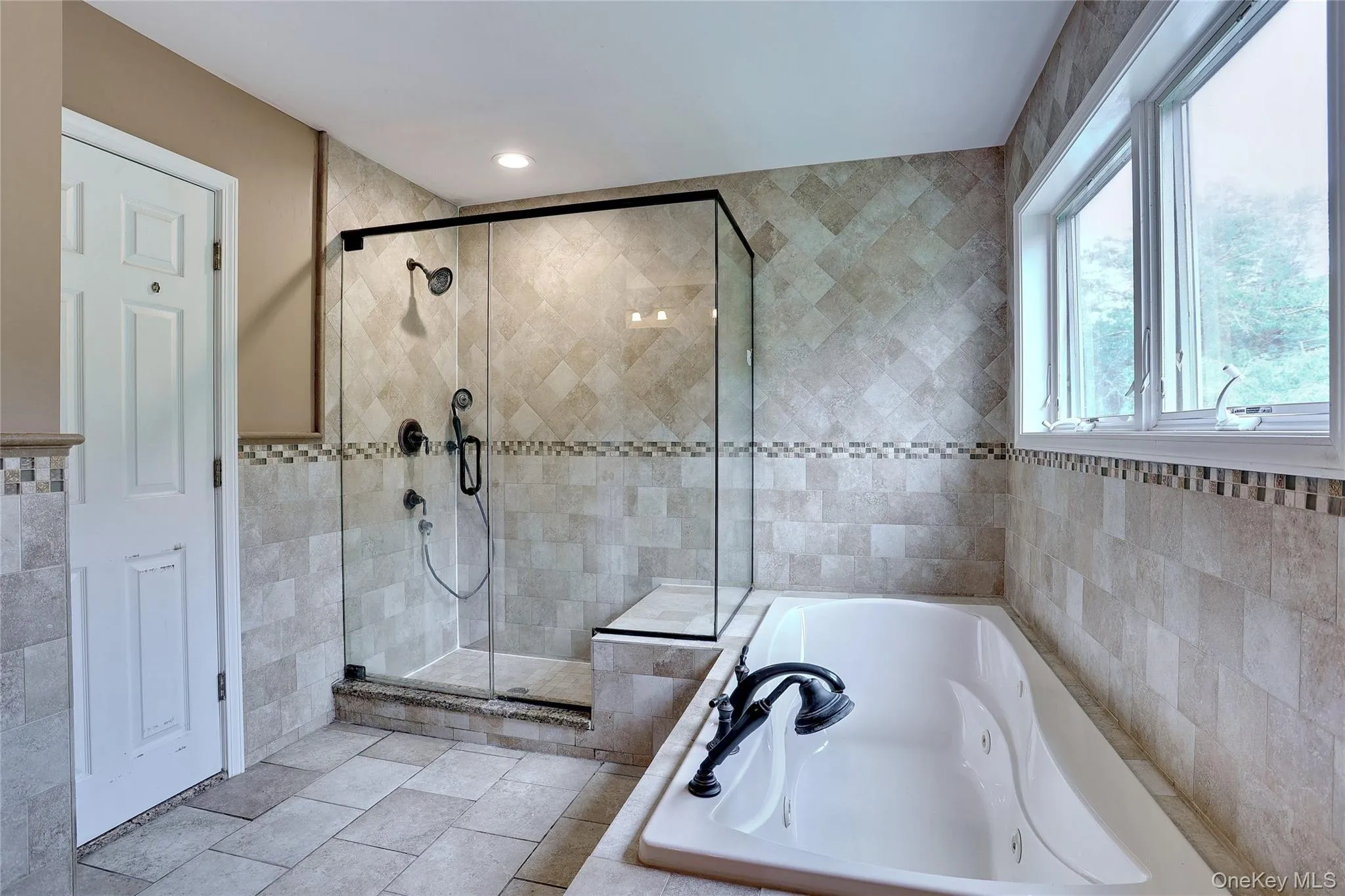 1 Verdin Drive, Clarkstown, NY, 8 Bedrooms Bedrooms, 14 Rooms Rooms,5 BathroomsBathrooms,Residential,For Rent,Verdin,0,1022058 1 Verdin Drive, Clarkstown, NY, 8 Bedrooms Bedrooms, 14 Rooms Rooms,5 BathroomsBathrooms,Residential,For Rent,Verdin,0,1022058