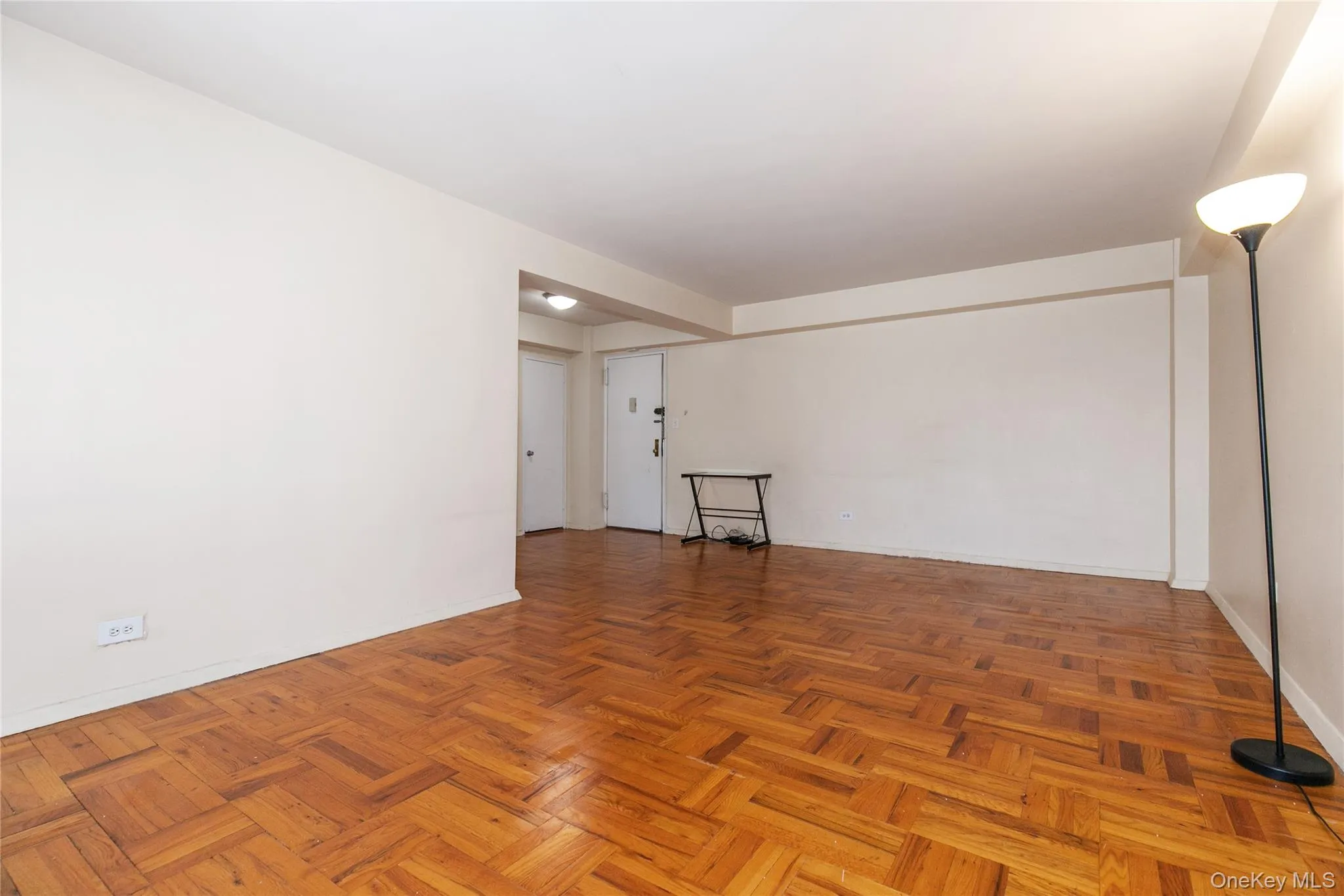 110-20 71st Road, New York, NY, 1 Bedroom Bedrooms, 3 Rooms Rooms,1 BathroomBathrooms,Residential,For Rent,71st,0,1022059 110-20 71st Road, New York, NY, 1 Bedroom Bedrooms, 3 Rooms Rooms,1 BathroomBathrooms,Residential,For Rent,71st,0,1022059