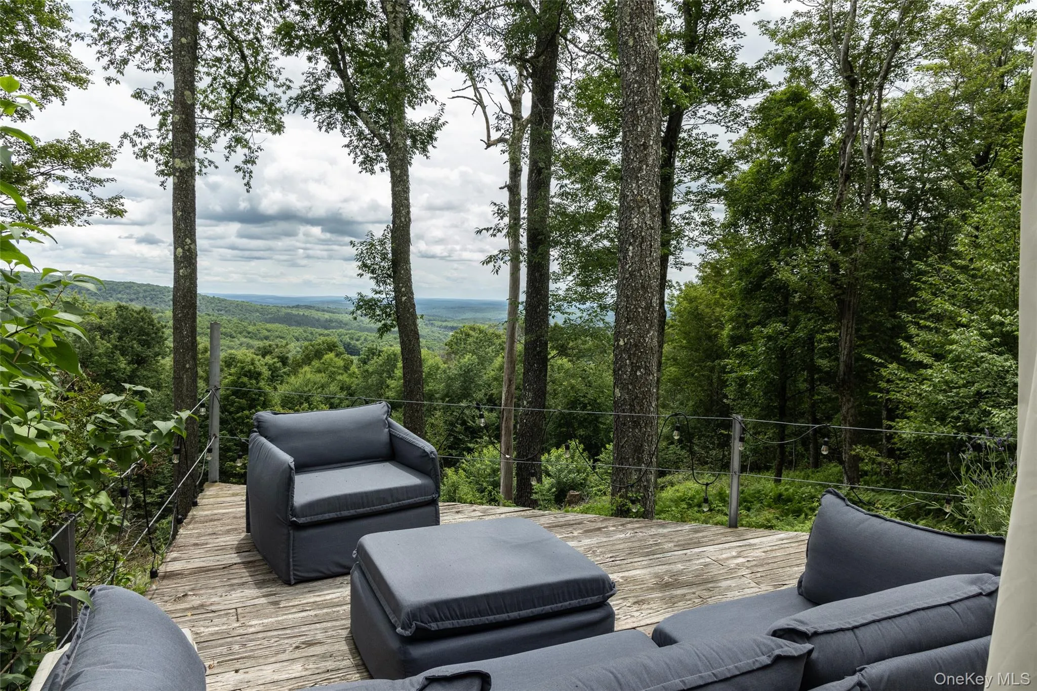 280 Elk Point Road, Liberty, NY, 2 Bedrooms Bedrooms, 8 Rooms Rooms,2 BathroomsBathrooms,Residential,For Rent,Elk Point,0,1022062 280 Elk Point Road, Liberty, NY, 2 Bedrooms Bedrooms, 8 Rooms Rooms,2 BathroomsBathrooms,Residential,For Rent,Elk Point,0,1022062