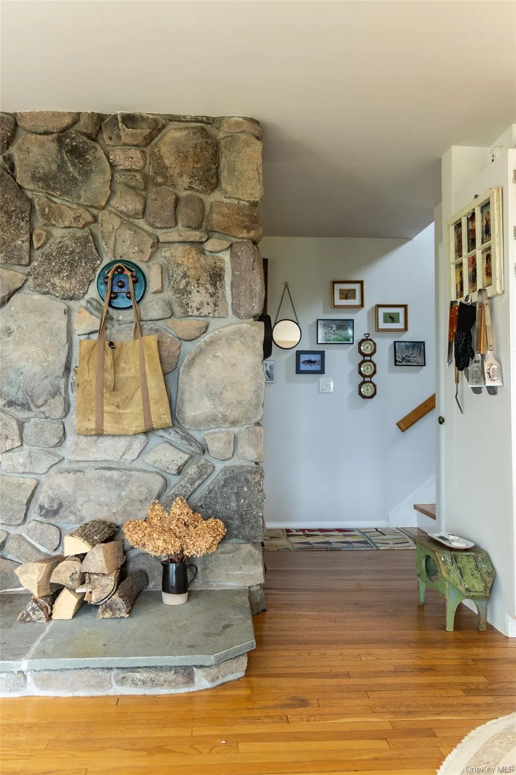 280 Elk Point Road, Liberty, NY, 2 Bedrooms Bedrooms, 8 Rooms Rooms,2 BathroomsBathrooms,Residential,For Rent,Elk Point,0,1022062 280 Elk Point Road, Liberty, NY, 2 Bedrooms Bedrooms, 8 Rooms Rooms,2 BathroomsBathrooms,Residential,For Rent,Elk Point,0,1022062