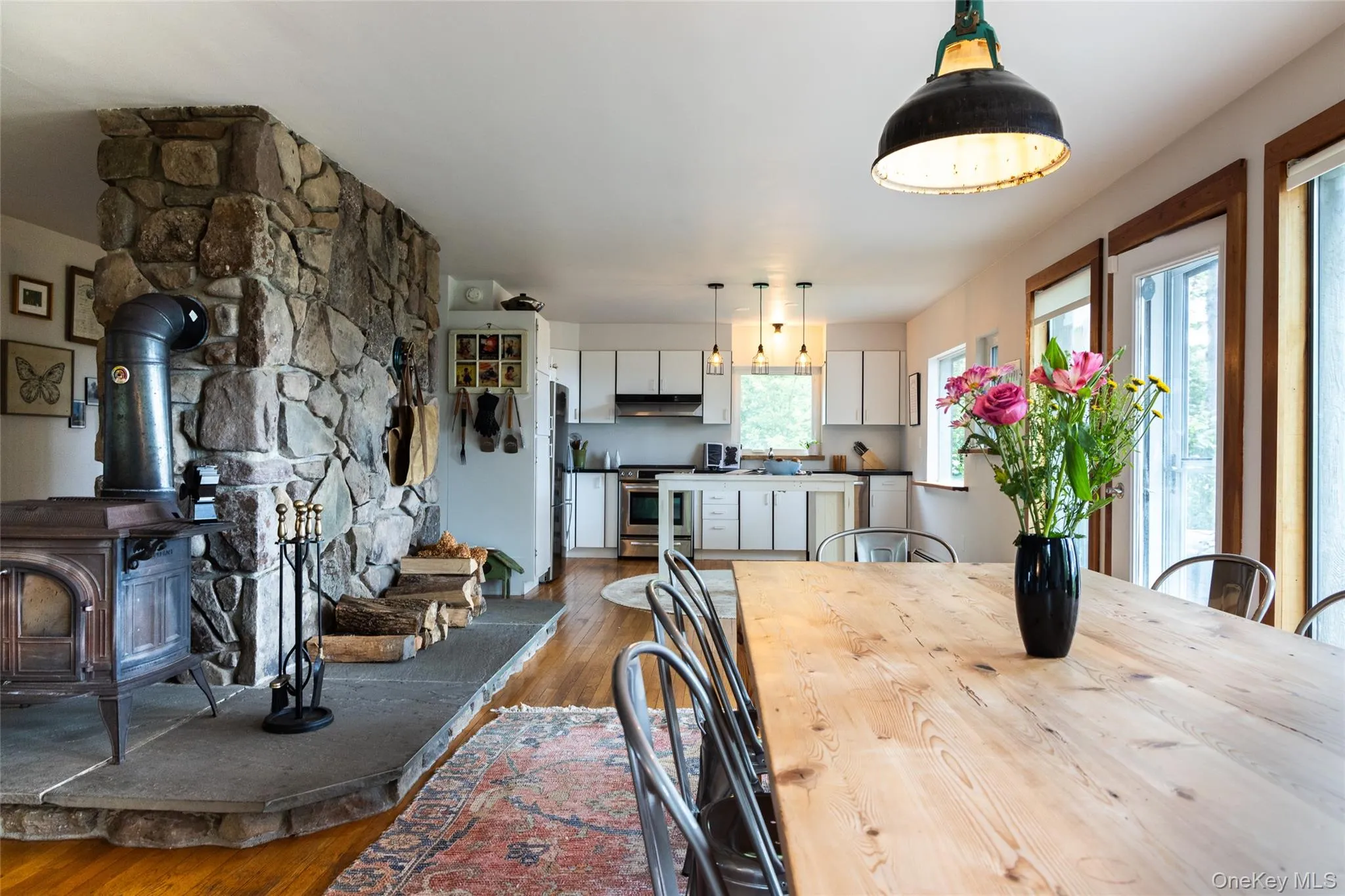 280 Elk Point Road, Liberty, NY, 2 Bedrooms Bedrooms, 8 Rooms Rooms,2 BathroomsBathrooms,Residential,For Rent,Elk Point,0,1022062 280 Elk Point Road, Liberty, NY, 2 Bedrooms Bedrooms, 8 Rooms Rooms,2 BathroomsBathrooms,Residential,For Rent,Elk Point,0,1022062