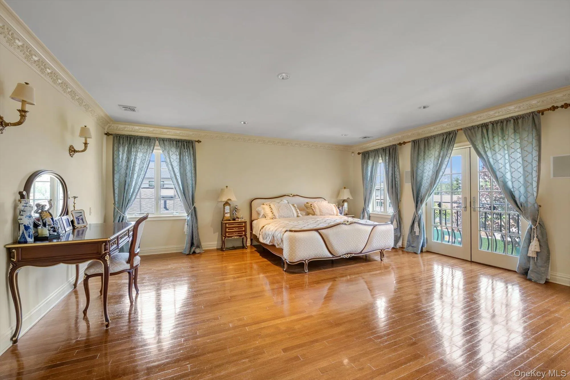 760 Hillcrest Place, Hempstead, NY, 6 Bedrooms Bedrooms, 12 Rooms Rooms,4 BathroomsBathrooms,Residential,For Rent,Hillcrest,0,1022067 760 Hillcrest Place, Hempstead, NY, 6 Bedrooms Bedrooms, 12 Rooms Rooms,4 BathroomsBathrooms,Residential,For Rent,Hillcrest,0,1022067