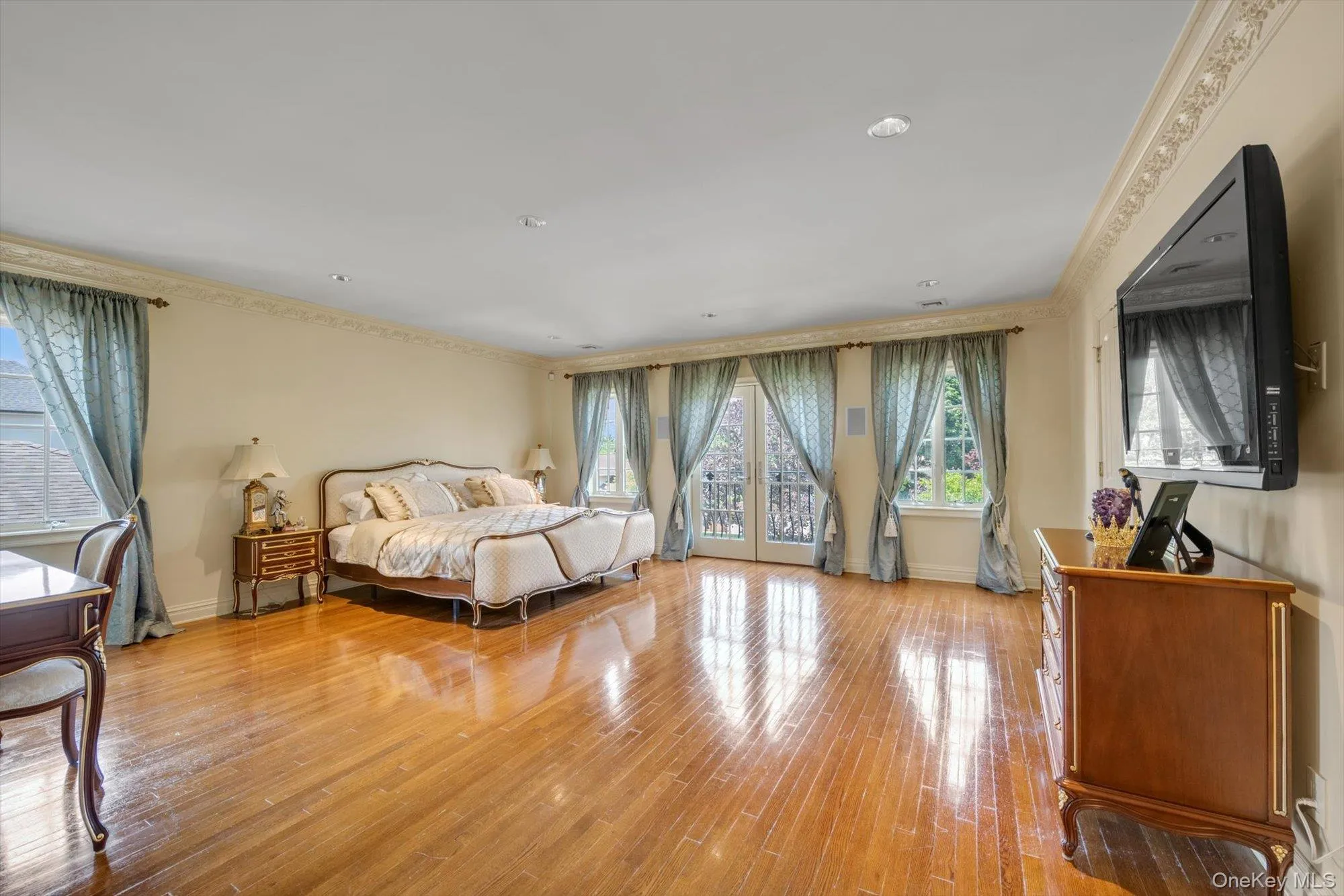 760 Hillcrest Place, Hempstead, NY, 6 Bedrooms Bedrooms, 12 Rooms Rooms,4 BathroomsBathrooms,Residential,For Rent,Hillcrest,0,1022067 760 Hillcrest Place, Hempstead, NY, 6 Bedrooms Bedrooms, 12 Rooms Rooms,4 BathroomsBathrooms,Residential,For Rent,Hillcrest,0,1022067