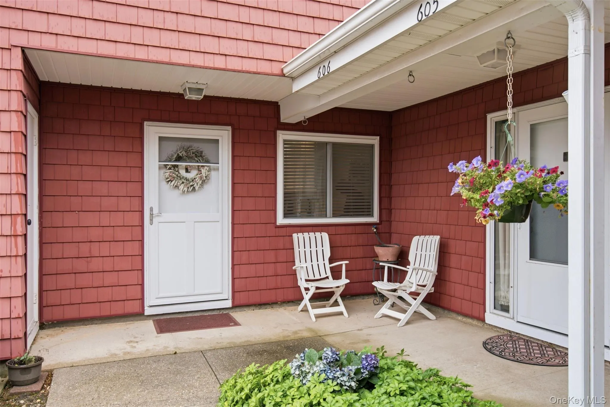 606 Flair Court, Smithtown, NY, 1 Bedroom Bedrooms, 3 Rooms Rooms,1 BathroomBathrooms,Residential,For Rent,Flair,0,1022072 606 Flair Court, Smithtown, NY, 1 Bedroom Bedrooms, 3 Rooms Rooms,1 BathroomBathrooms,Residential,For Rent,Flair,0,1022072