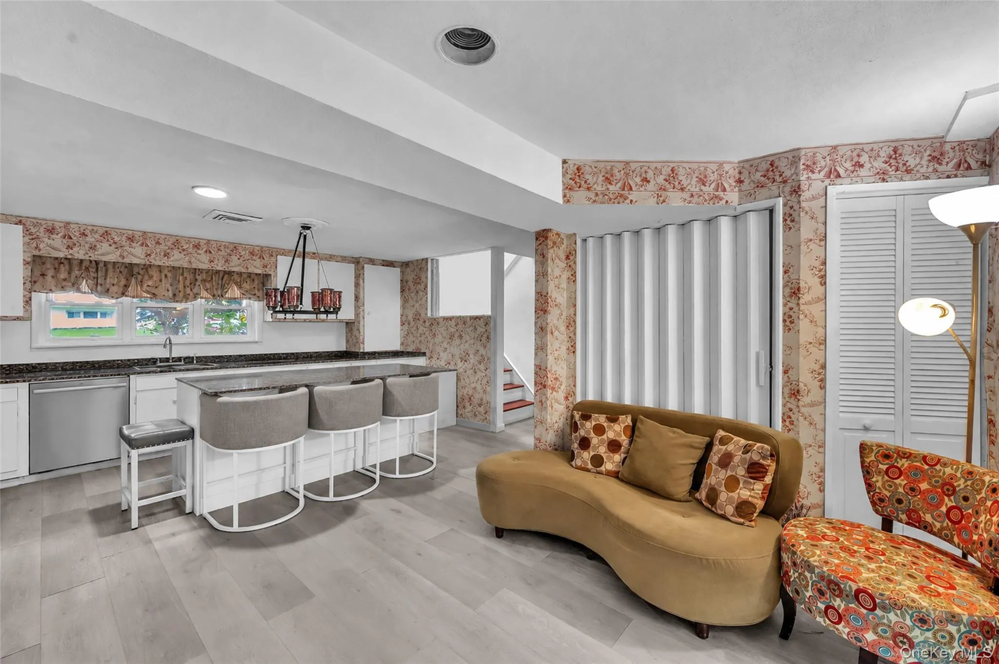 31 Holbrook Road, Brookhaven, NY, 4 Bedrooms Bedrooms, 7 Rooms Rooms,1 BathroomBathrooms,Residential,For Rent,Holbrook,0,1022073 31 Holbrook Road, Brookhaven, NY, 4 Bedrooms Bedrooms, 7 Rooms Rooms,1 BathroomBathrooms,Residential,For Rent,Holbrook,0,1022073