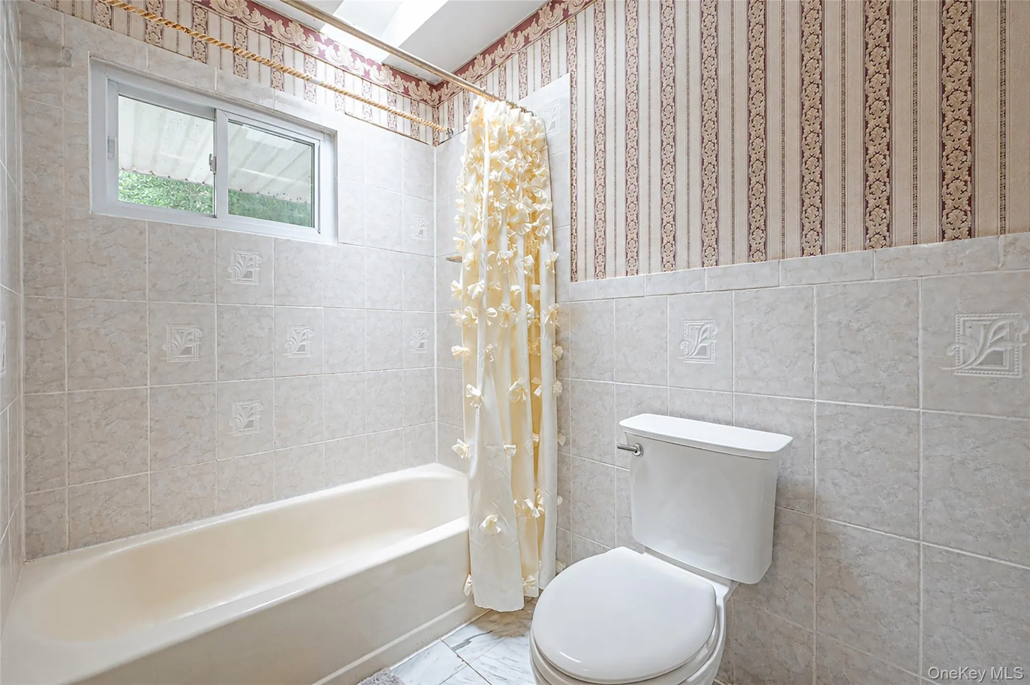31 Holbrook Road, Brookhaven, NY, 4 Bedrooms Bedrooms, 7 Rooms Rooms,1 BathroomBathrooms,Residential,For Rent,Holbrook,0,1022073 31 Holbrook Road, Brookhaven, NY, 4 Bedrooms Bedrooms, 7 Rooms Rooms,1 BathroomBathrooms,Residential,For Rent,Holbrook,0,1022073