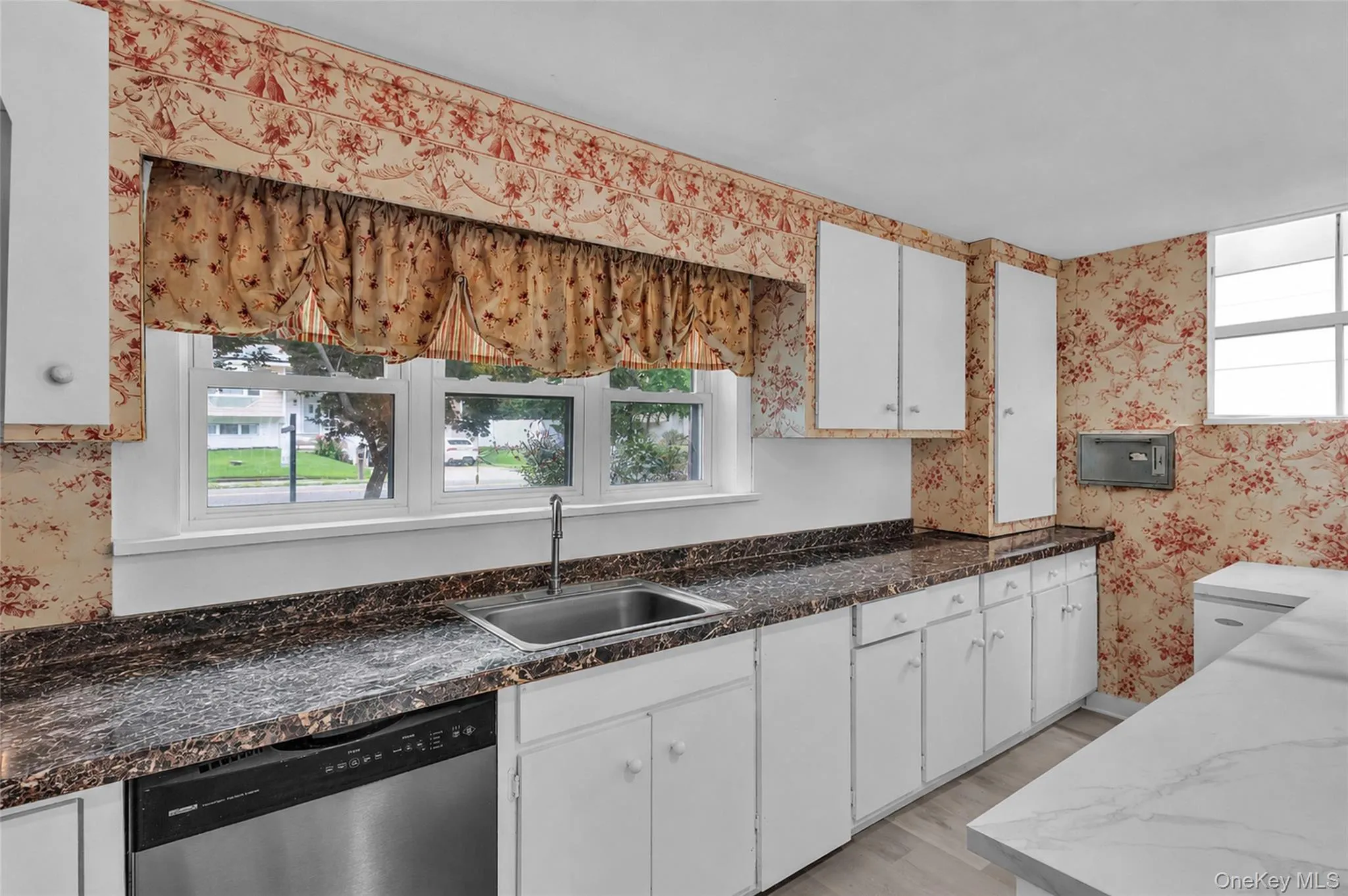 31 Holbrook Road, Brookhaven, NY, 4 Bedrooms Bedrooms, 7 Rooms Rooms,1 BathroomBathrooms,Residential,For Rent,Holbrook,0,1022073 31 Holbrook Road, Brookhaven, NY, 4 Bedrooms Bedrooms, 7 Rooms Rooms,1 BathroomBathrooms,Residential,For Rent,Holbrook,0,1022073