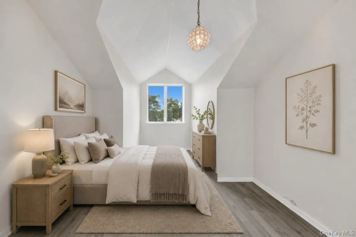 1424 Outlook Avenue, New York, NY, 2 Bedrooms Bedrooms, 5 Rooms Rooms,1 BathroomBathrooms,Residential,For Rent,Outlook,0,1022081 1424 Outlook Avenue, New York, NY, 2 Bedrooms Bedrooms, 5 Rooms Rooms,1 BathroomBathrooms,Residential,For Rent,Outlook,0,1022081