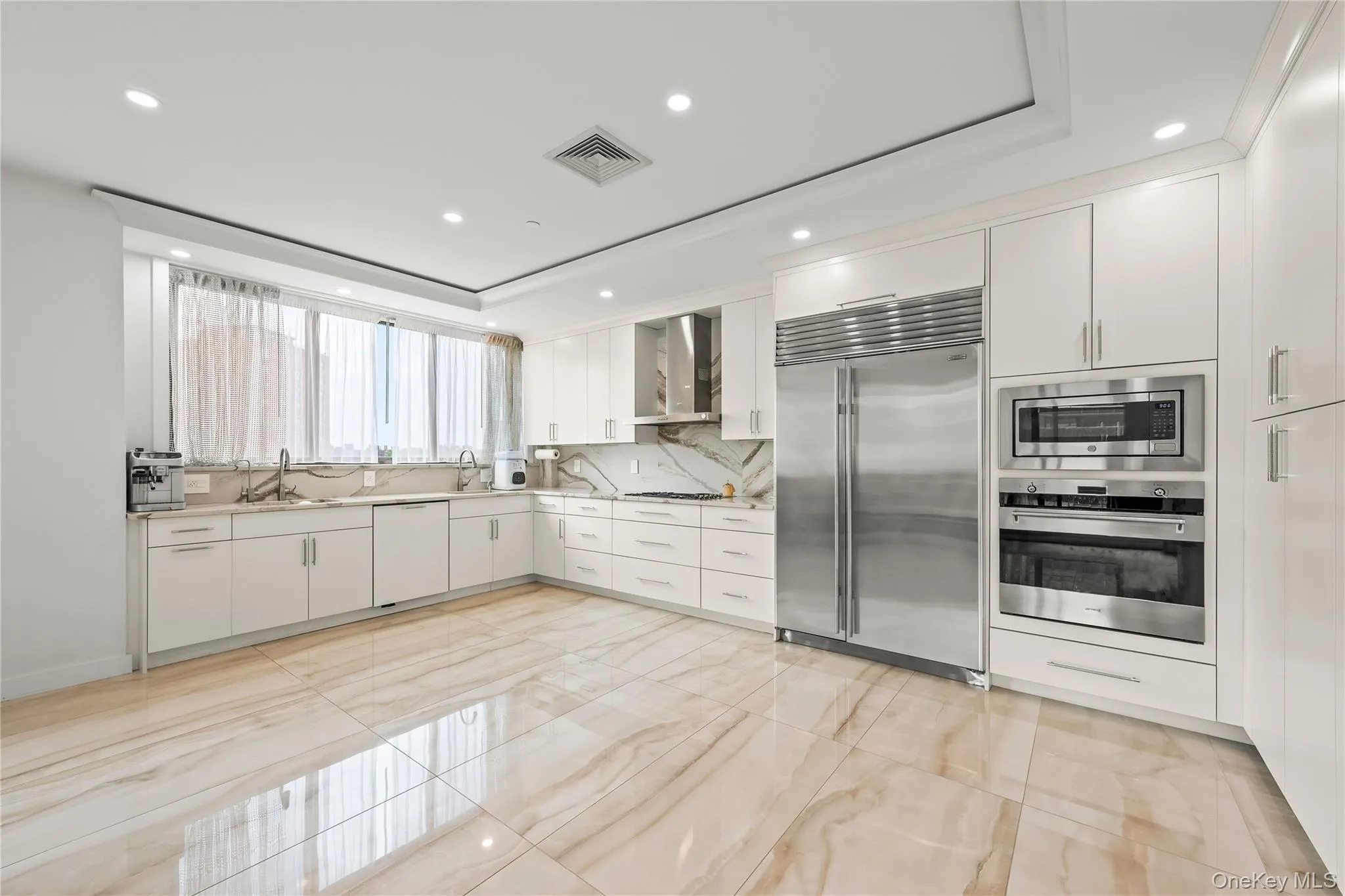 99-31 66th Avenue, New York, NY, 3 Bedrooms Bedrooms, 5 Rooms Rooms,2 BathroomsBathrooms,Residential,For Rent,66th,0,1022083 99-31 66th Avenue, New York, NY, 3 Bedrooms Bedrooms, 5 Rooms Rooms,2 BathroomsBathrooms,Residential,For Rent,66th,0,1022083