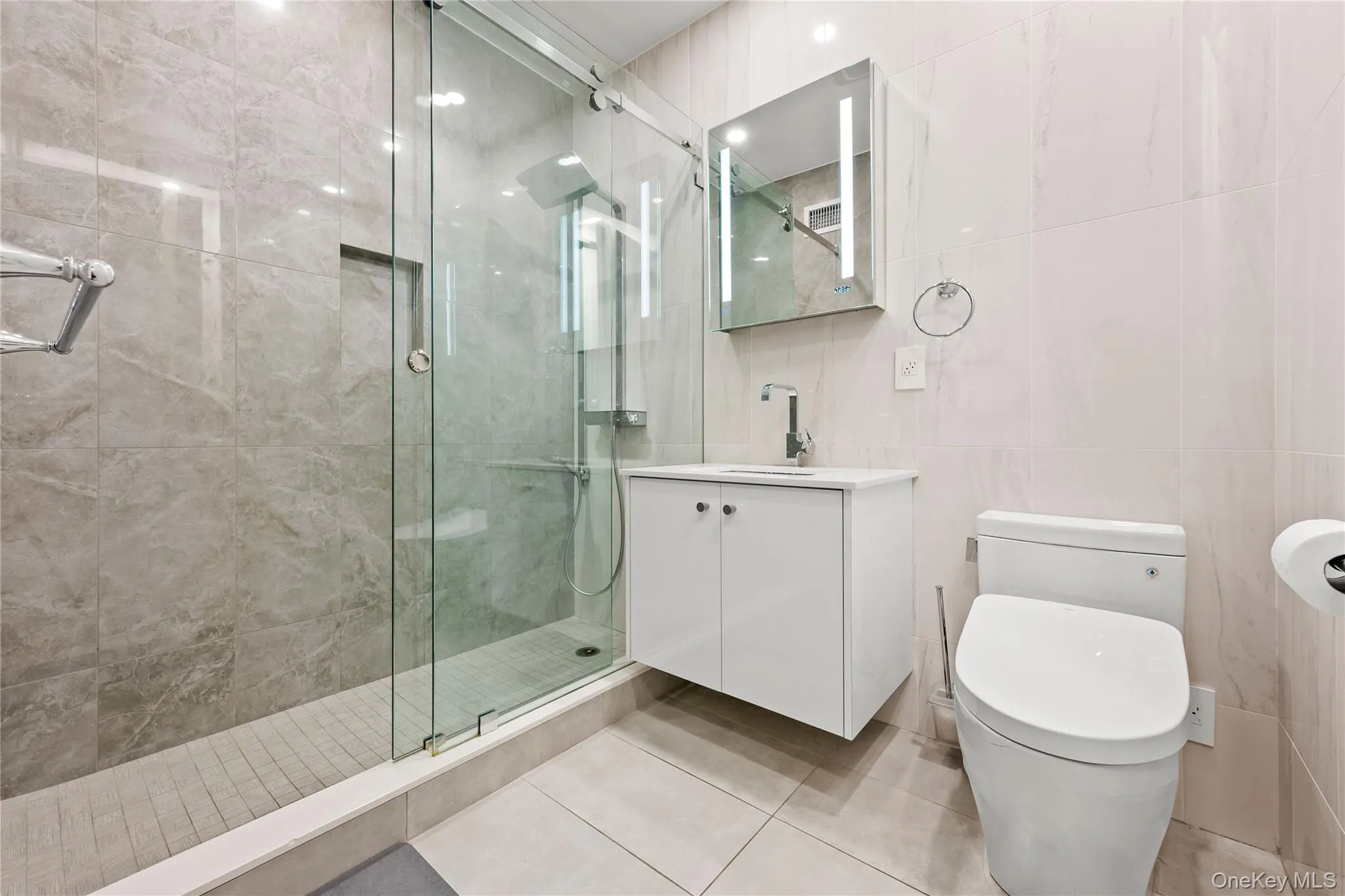 99-31 66th Avenue, New York, NY, 3 Bedrooms Bedrooms, 5 Rooms Rooms,2 BathroomsBathrooms,Residential,For Rent,66th,0,1022083 99-31 66th Avenue, New York, NY, 3 Bedrooms Bedrooms, 5 Rooms Rooms,2 BathroomsBathrooms,Residential,For Rent,66th,0,1022083