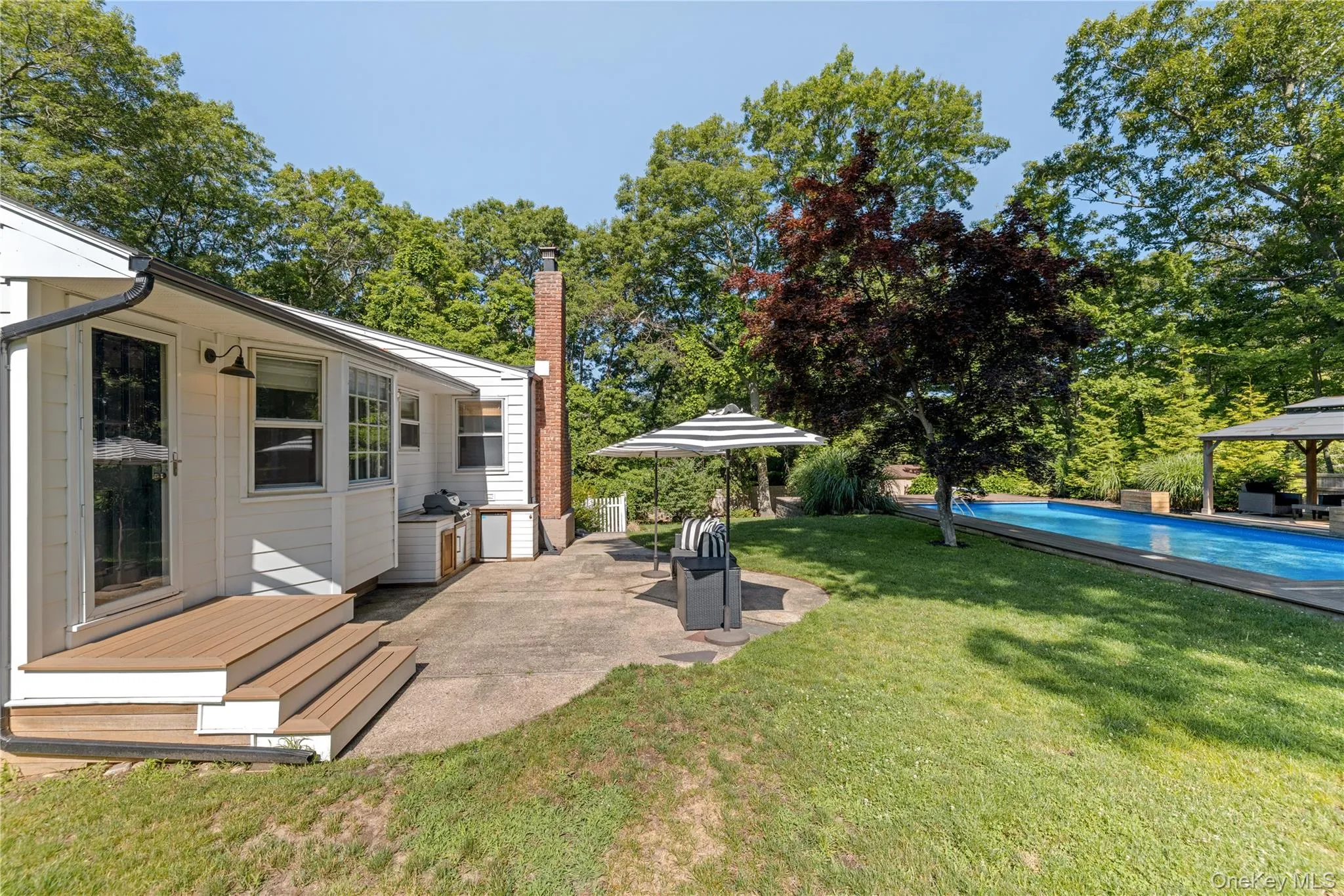 3 Russell Drive, Brookhaven, NY, 3 Bedrooms Bedrooms, 7 Rooms Rooms,2 BathroomsBathrooms,Residential,For Rent,Russell,0,1022086 3 Russell Drive, Brookhaven, NY, 3 Bedrooms Bedrooms, 7 Rooms Rooms,2 BathroomsBathrooms,Residential,For Rent,Russell,0,1022086