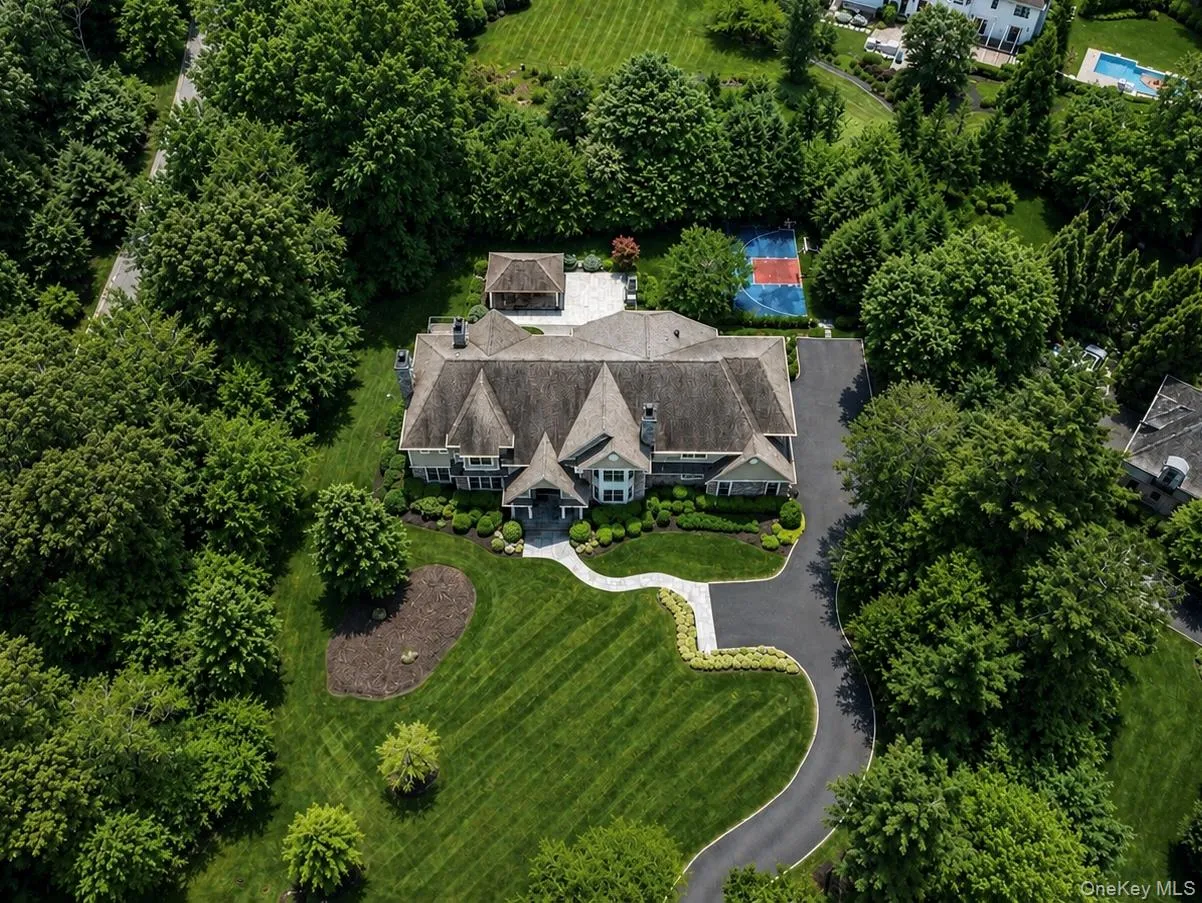 1 Bromley Court, Oyster Bay, NY, 7 Bedrooms Bedrooms, 15 Rooms Rooms,8 BathroomsBathrooms,Residential,For Rent,Bromley,0,1022087 1 Bromley Court, Oyster Bay, NY, 7 Bedrooms Bedrooms, 15 Rooms Rooms,8 BathroomsBathrooms,Residential,For Rent,Bromley,0,1022087