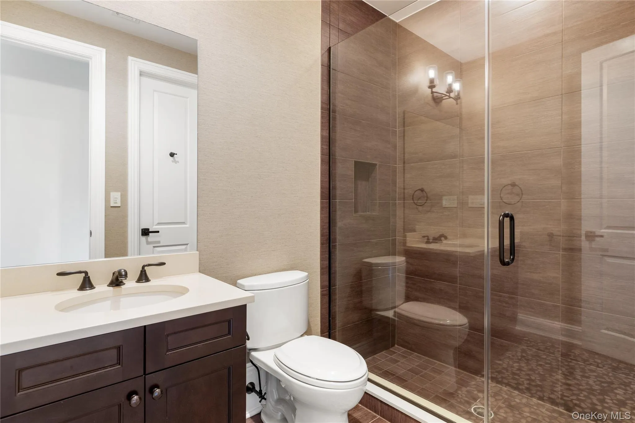 1 Bromley Court, Oyster Bay, NY, 7 Bedrooms Bedrooms, 15 Rooms Rooms,8 BathroomsBathrooms,Residential,For Rent,Bromley,0,1022087 1 Bromley Court, Oyster Bay, NY, 7 Bedrooms Bedrooms, 15 Rooms Rooms,8 BathroomsBathrooms,Residential,For Rent,Bromley,0,1022087