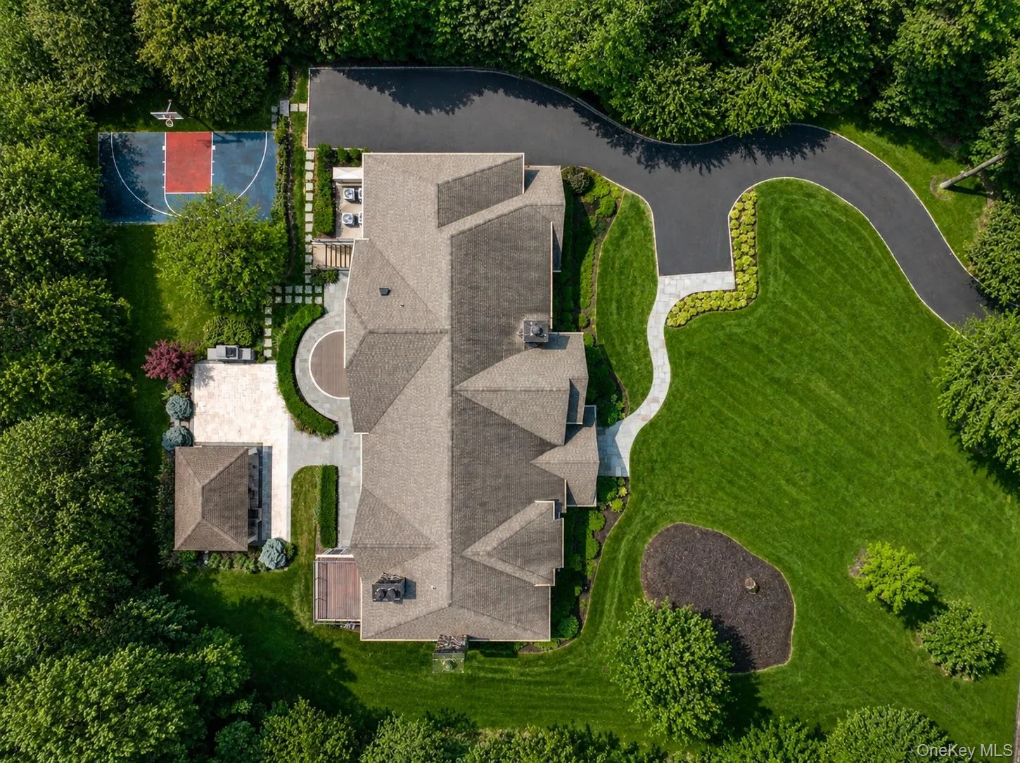 1 Bromley Court, Oyster Bay, NY, 7 Bedrooms Bedrooms, 15 Rooms Rooms,8 BathroomsBathrooms,Residential,For Rent,Bromley,0,1022087 1 Bromley Court, Oyster Bay, NY, 7 Bedrooms Bedrooms, 15 Rooms Rooms,8 BathroomsBathrooms,Residential,For Rent,Bromley,0,1022087