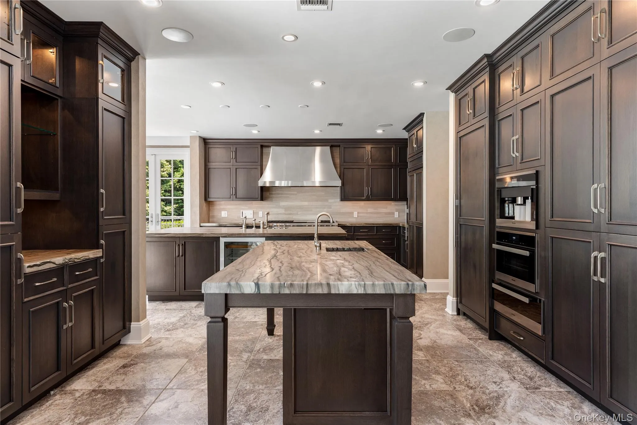1 Bromley Court, Oyster Bay, NY, 7 Bedrooms Bedrooms, 15 Rooms Rooms,8 BathroomsBathrooms,Residential,For Rent,Bromley,0,1022087 1 Bromley Court, Oyster Bay, NY, 7 Bedrooms Bedrooms, 15 Rooms Rooms,8 BathroomsBathrooms,Residential,For Rent,Bromley,0,1022087