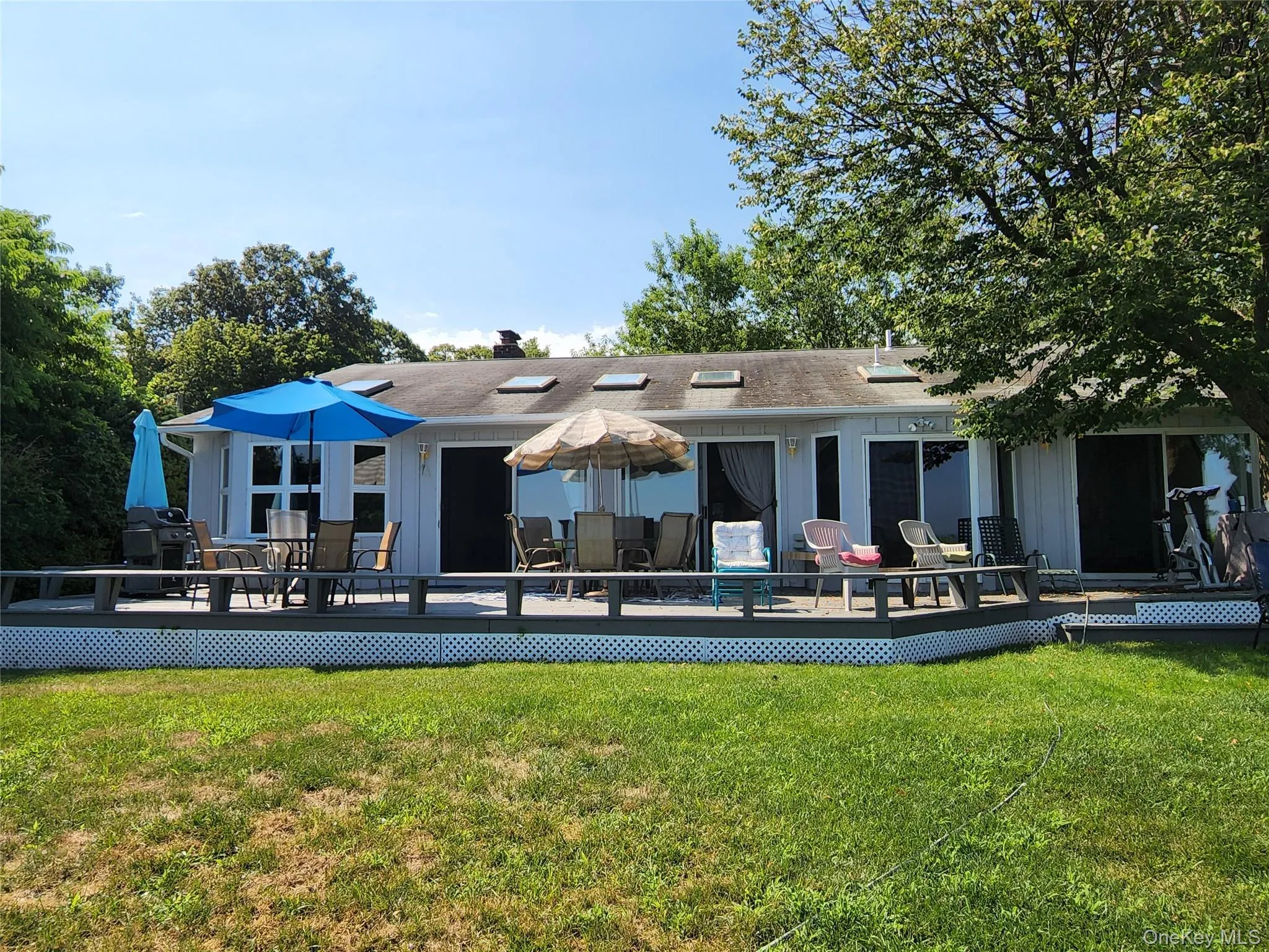 7 Riverhead Road, Brookhaven, NY, 3 Bedrooms Bedrooms, 8 Rooms Rooms,2 BathroomsBathrooms,Residential Lease,For Rent,Riverhead,0,1022088 7 Riverhead Road, Brookhaven, NY, 3 Bedrooms Bedrooms, 8 Rooms Rooms,2 BathroomsBathrooms,Residential Lease,For Rent,Riverhead,0,1022088