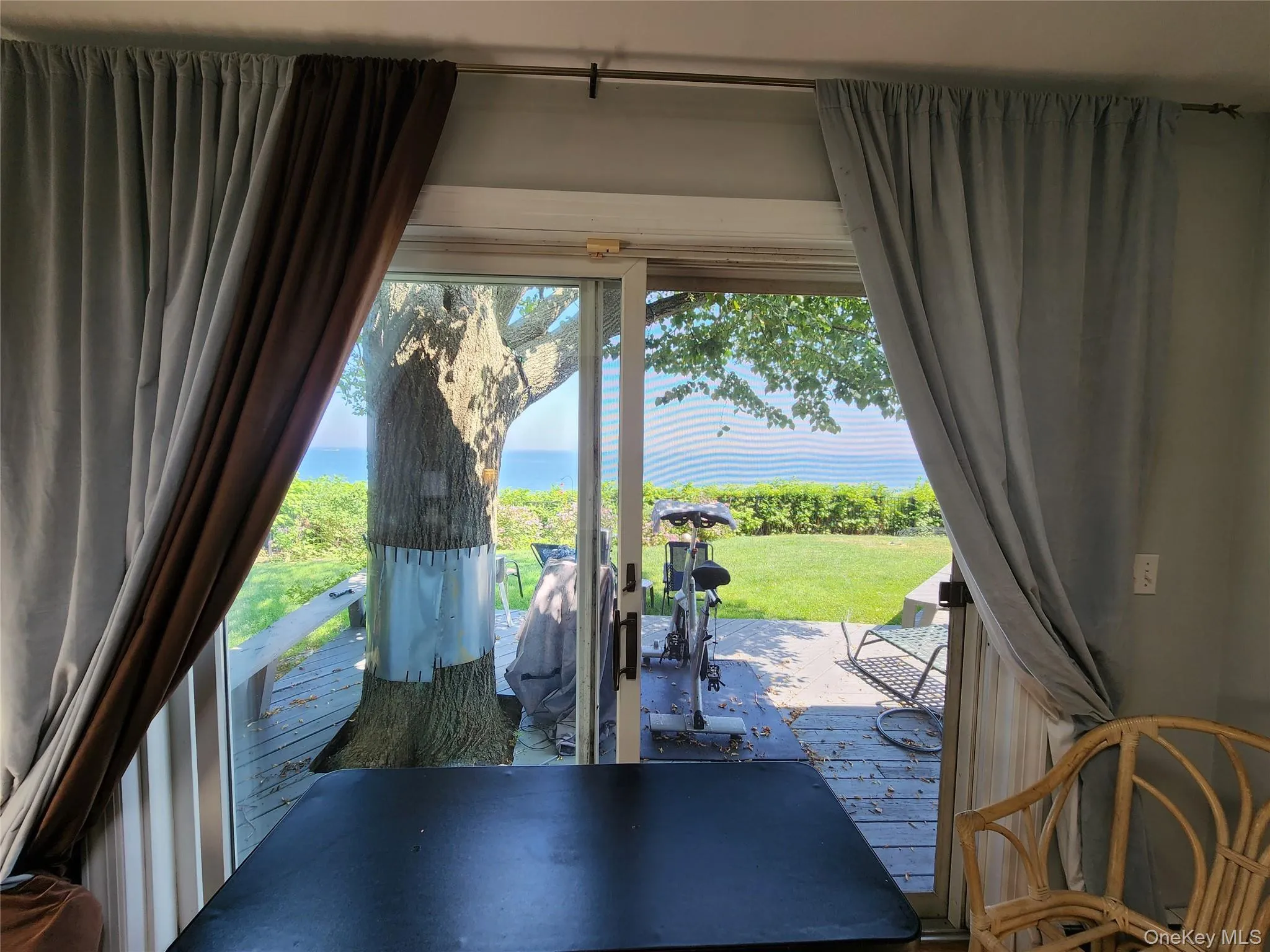 access directly onto deck with water views access directly onto deck with water views