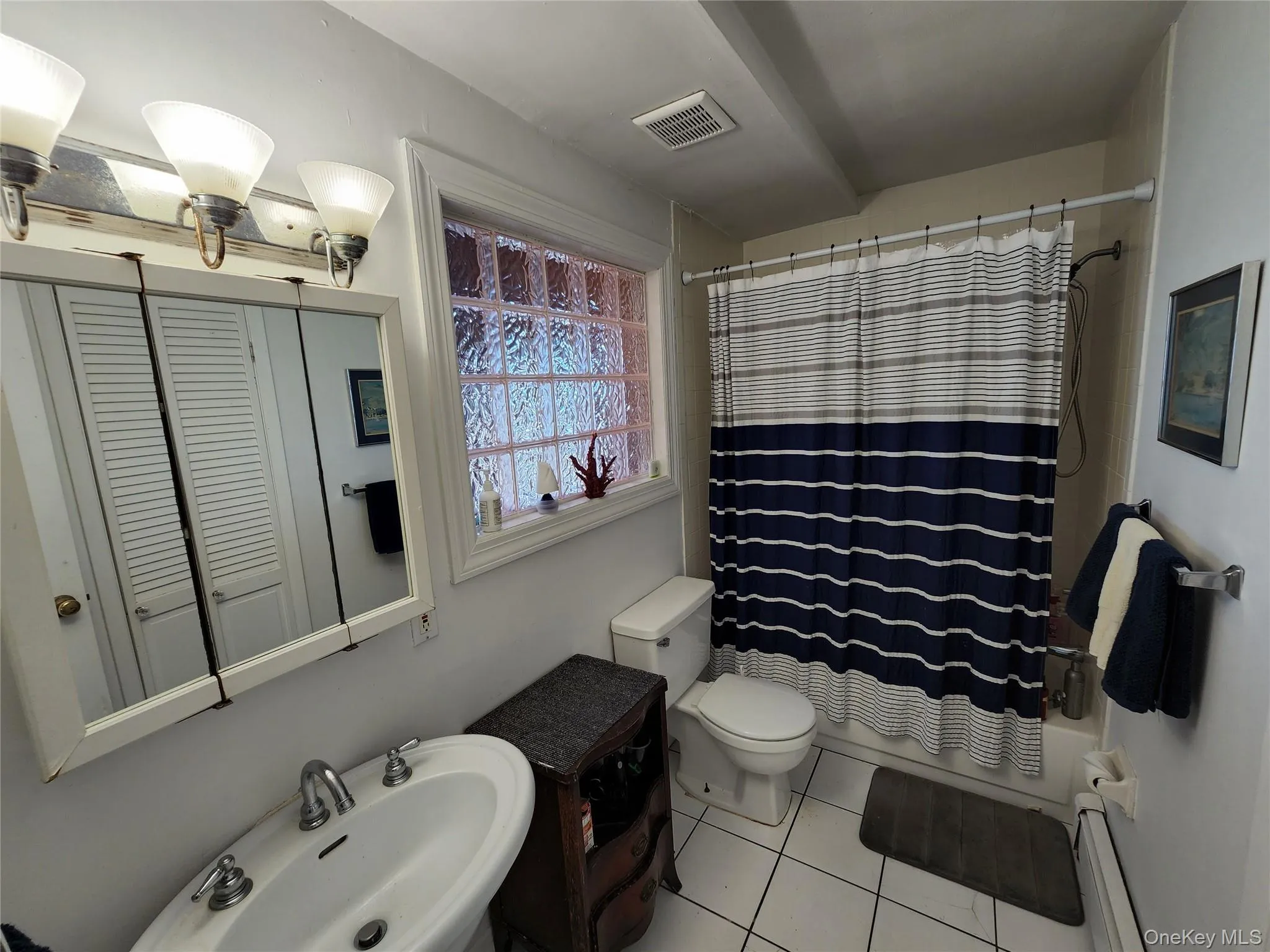 shared bath in hall shared bath in hall